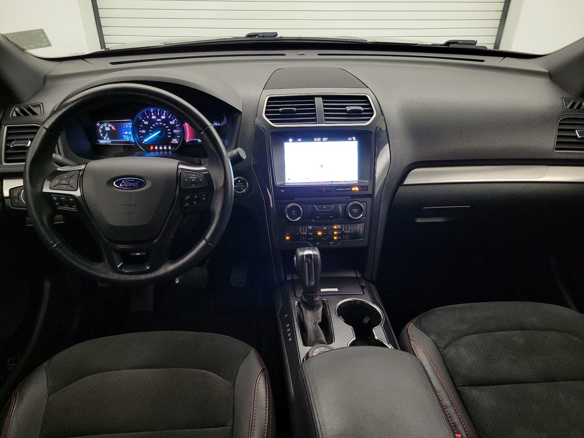 Thumbnail: 2018 Ford Explorer - 9