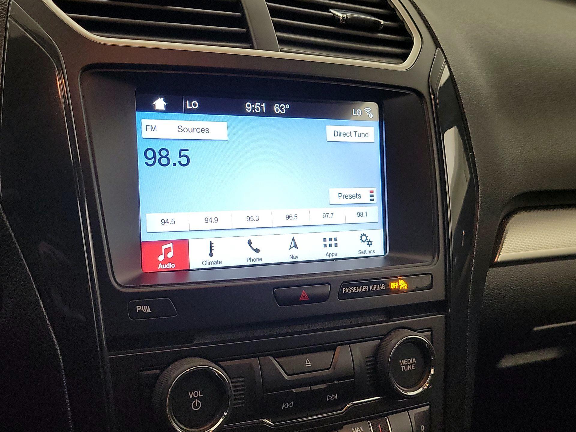 Thumbnail: 2018 Ford Explorer - 16