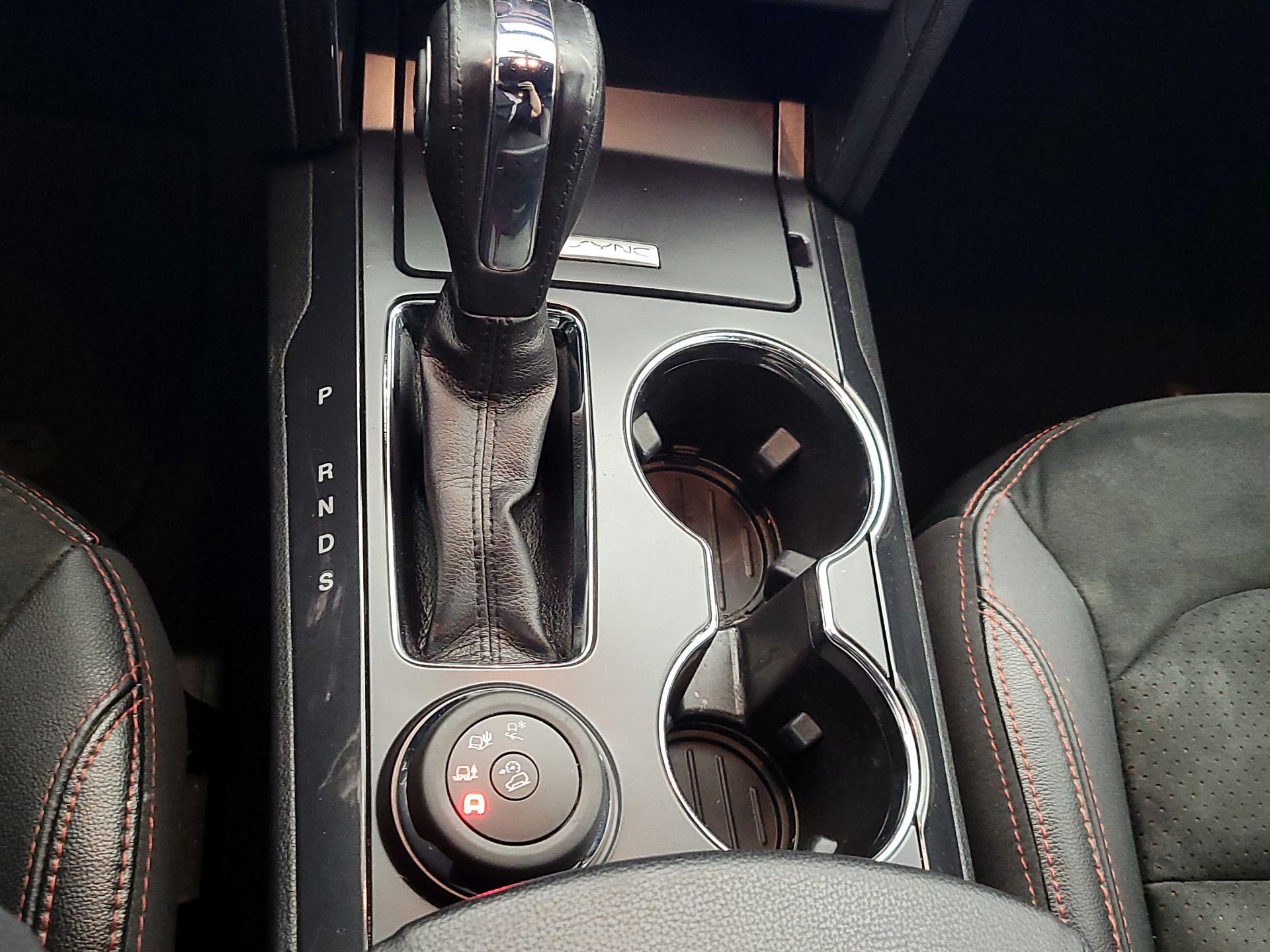 Thumbnail: 2018 Ford Explorer - 18