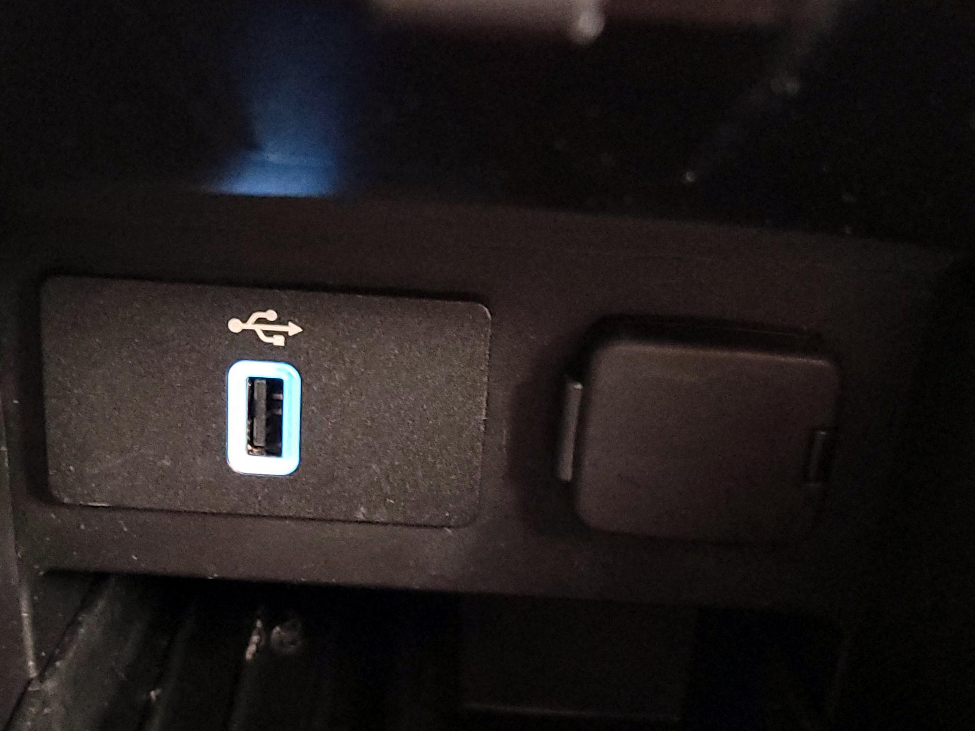 Thumbnail: 2018 Ford Explorer - 19