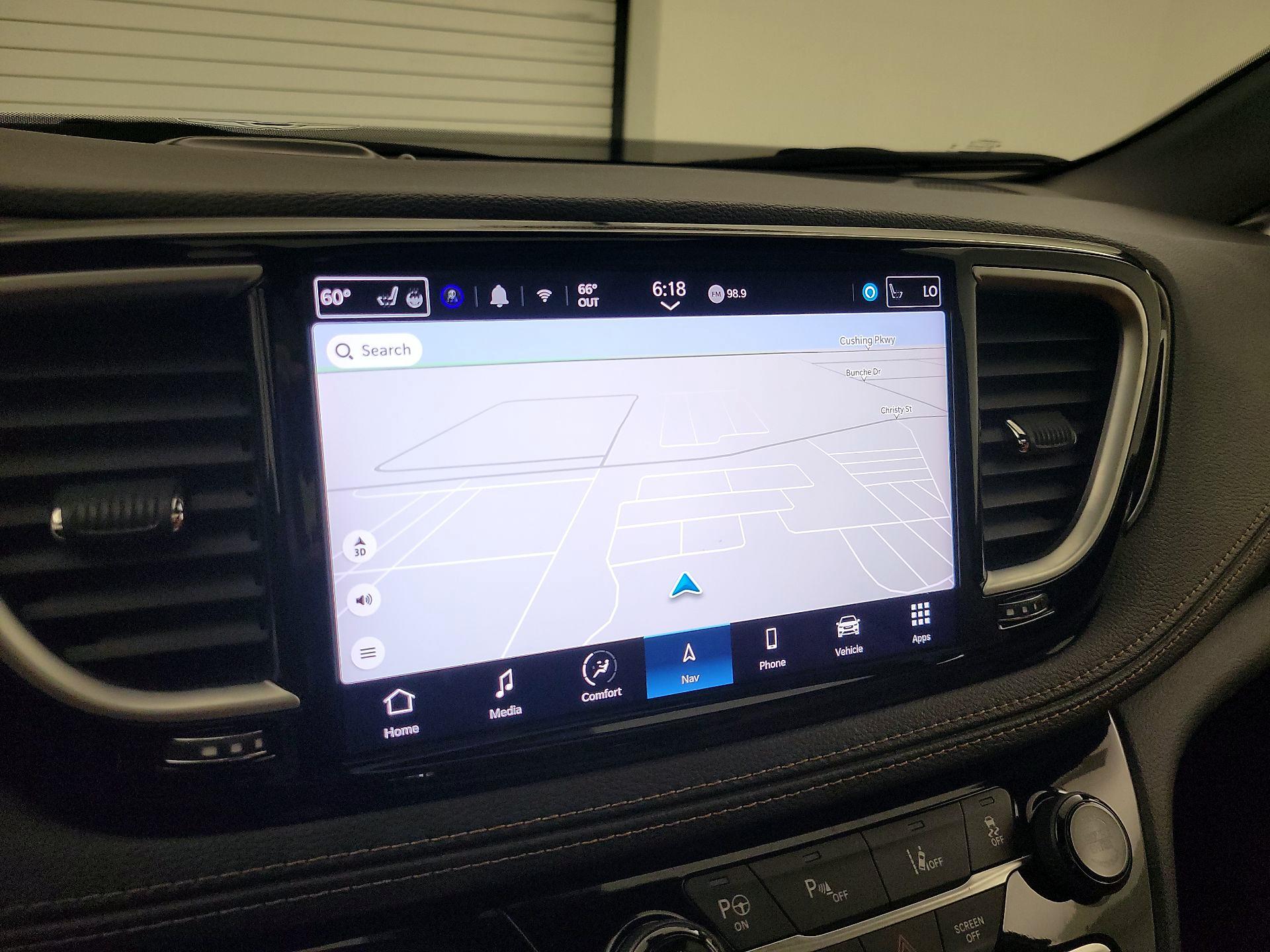 Thumbnail: 2023 Chrysler Pacifica - 14