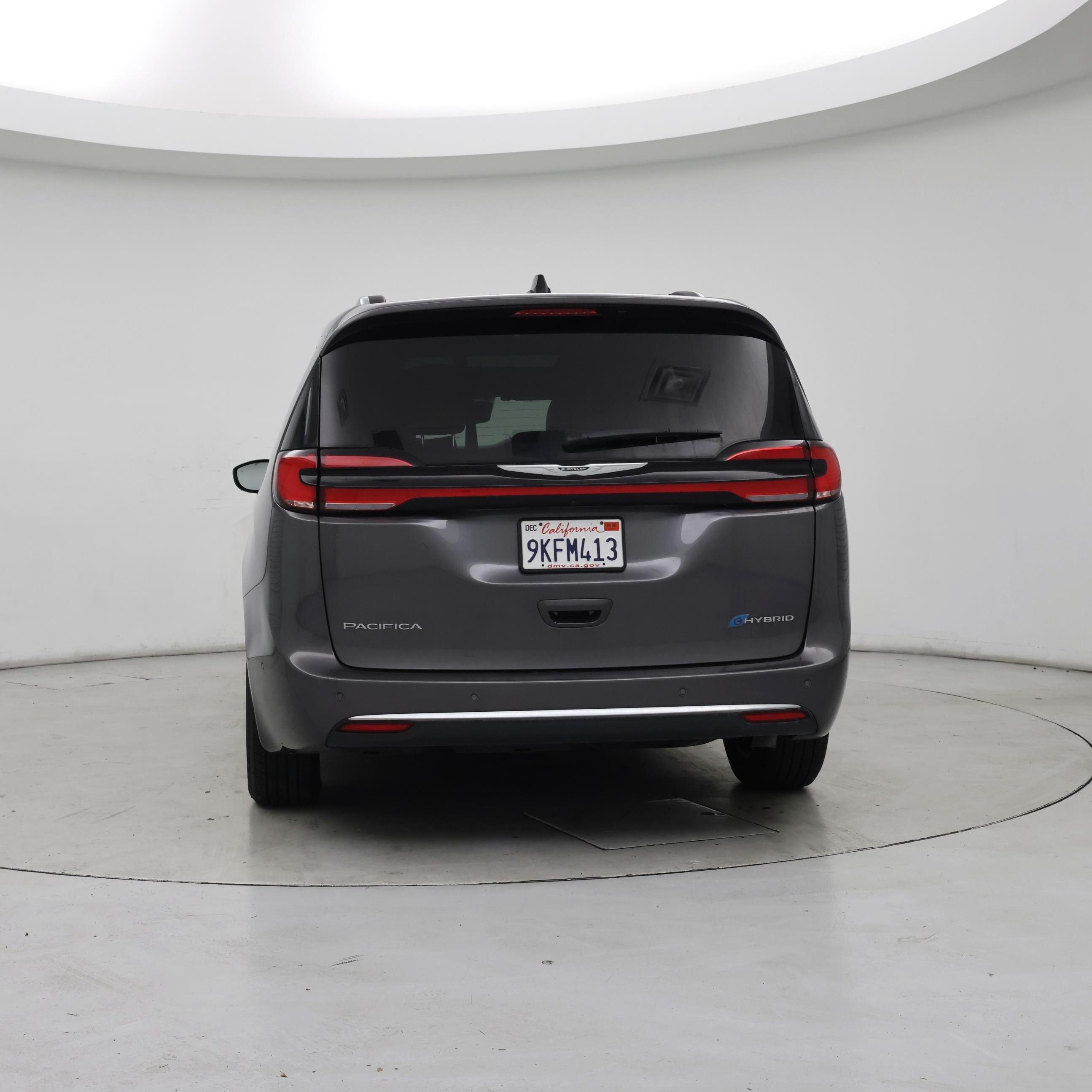 Thumbnail: 2023 Chrysler Pacifica - 6