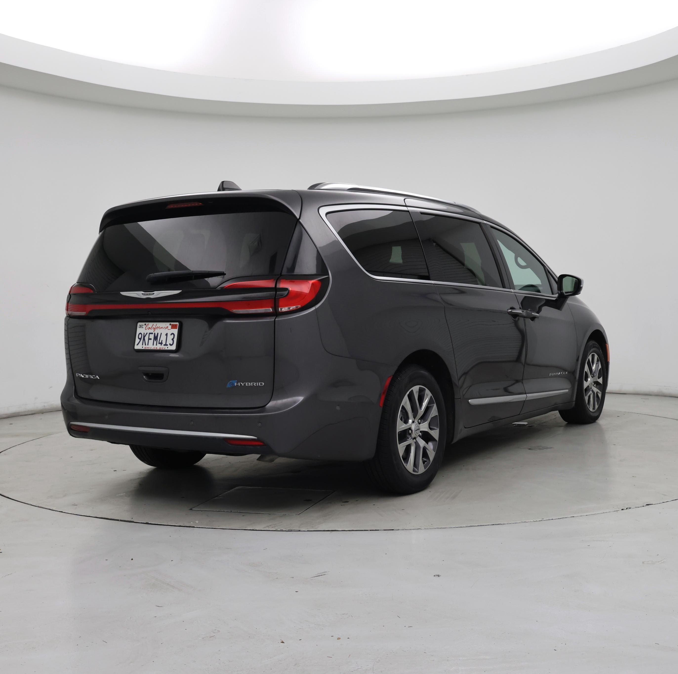 Thumbnail: 2023 Chrysler Pacifica - 8