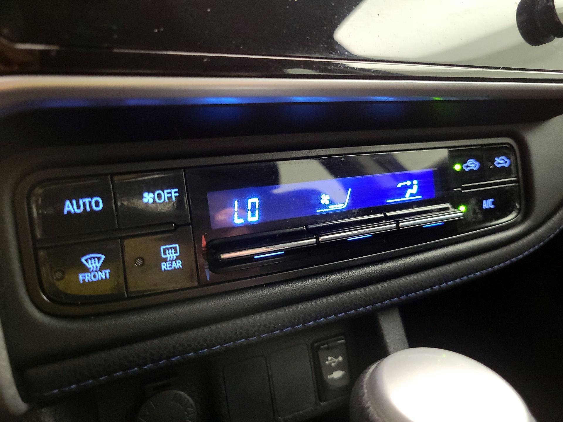 Thumbnail: 2019 Toyota Corolla - 16