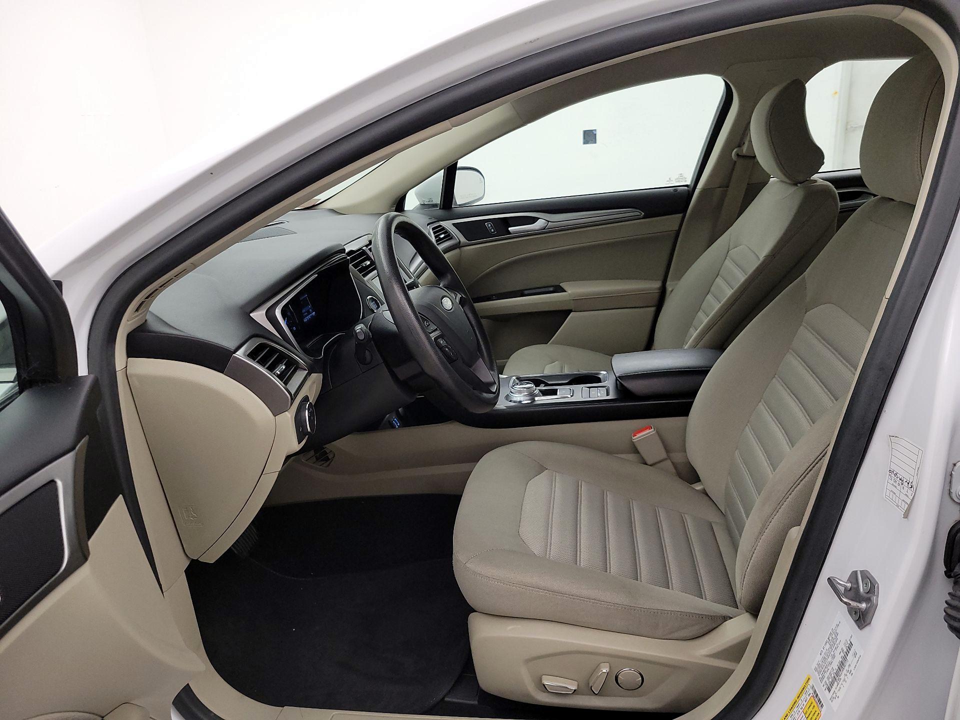 Thumbnail: 2019 Ford Fusion - 11