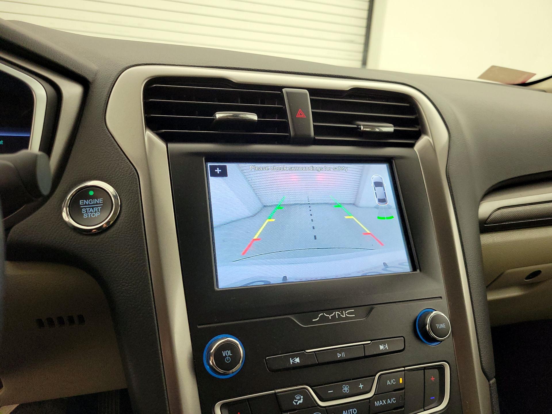 Thumbnail: 2019 Ford Fusion - 15