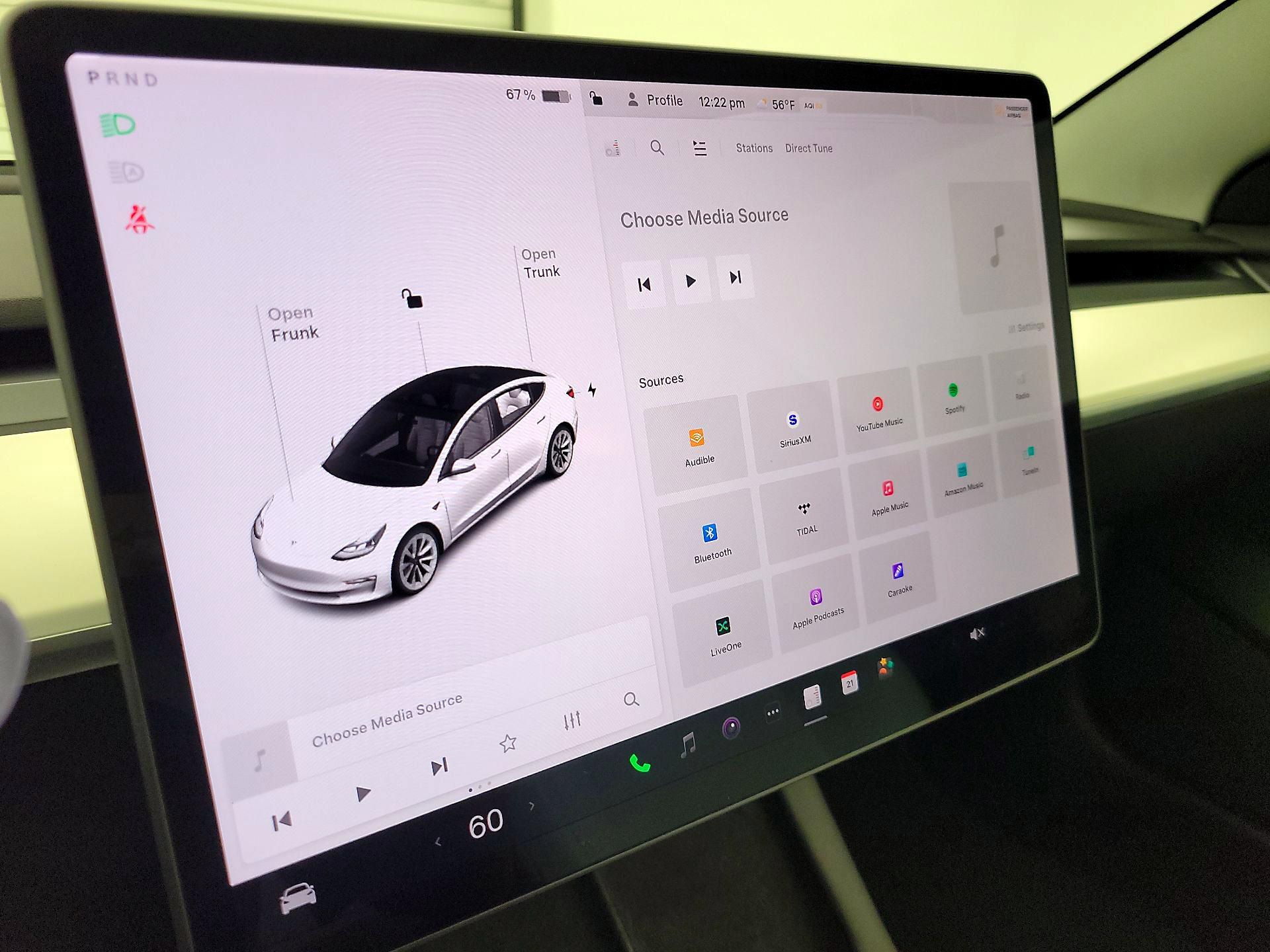 Thumbnail: 2021 Tesla Model 3 - 15