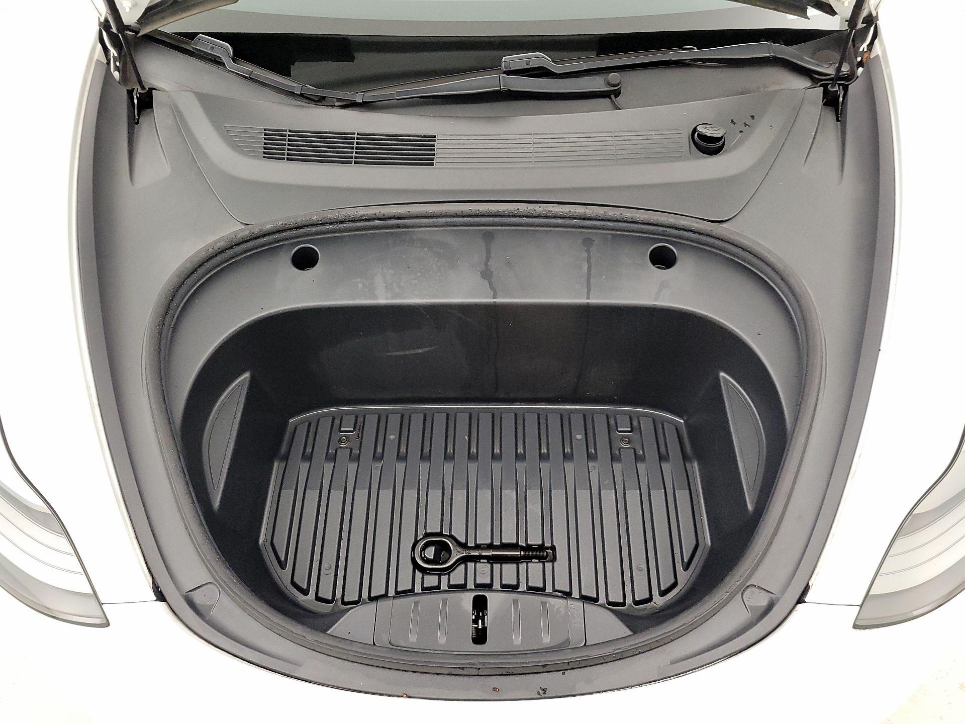 Thumbnail: 2021 Tesla Model 3 - 20