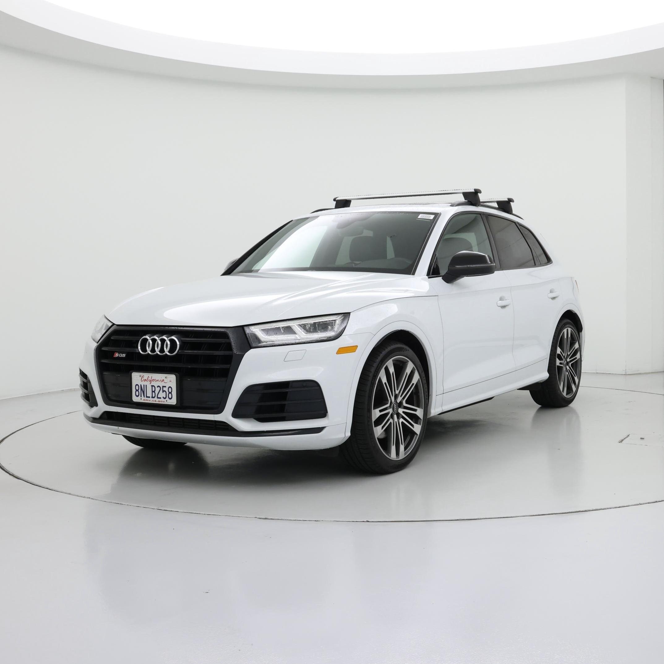 Thumbnail: 2020 Audi SQ5 - 4