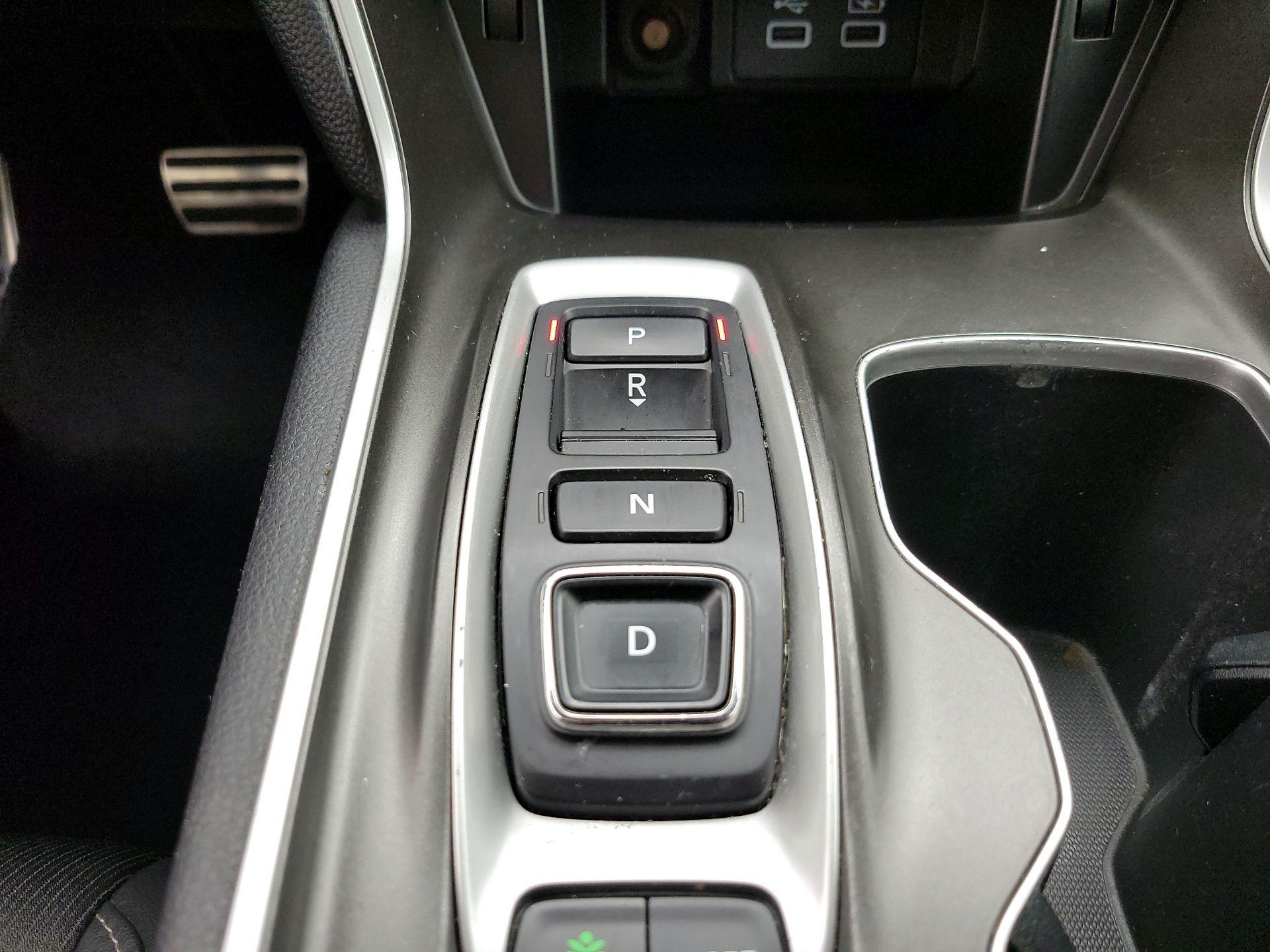 Thumbnail: 2022 Honda Accord - 17