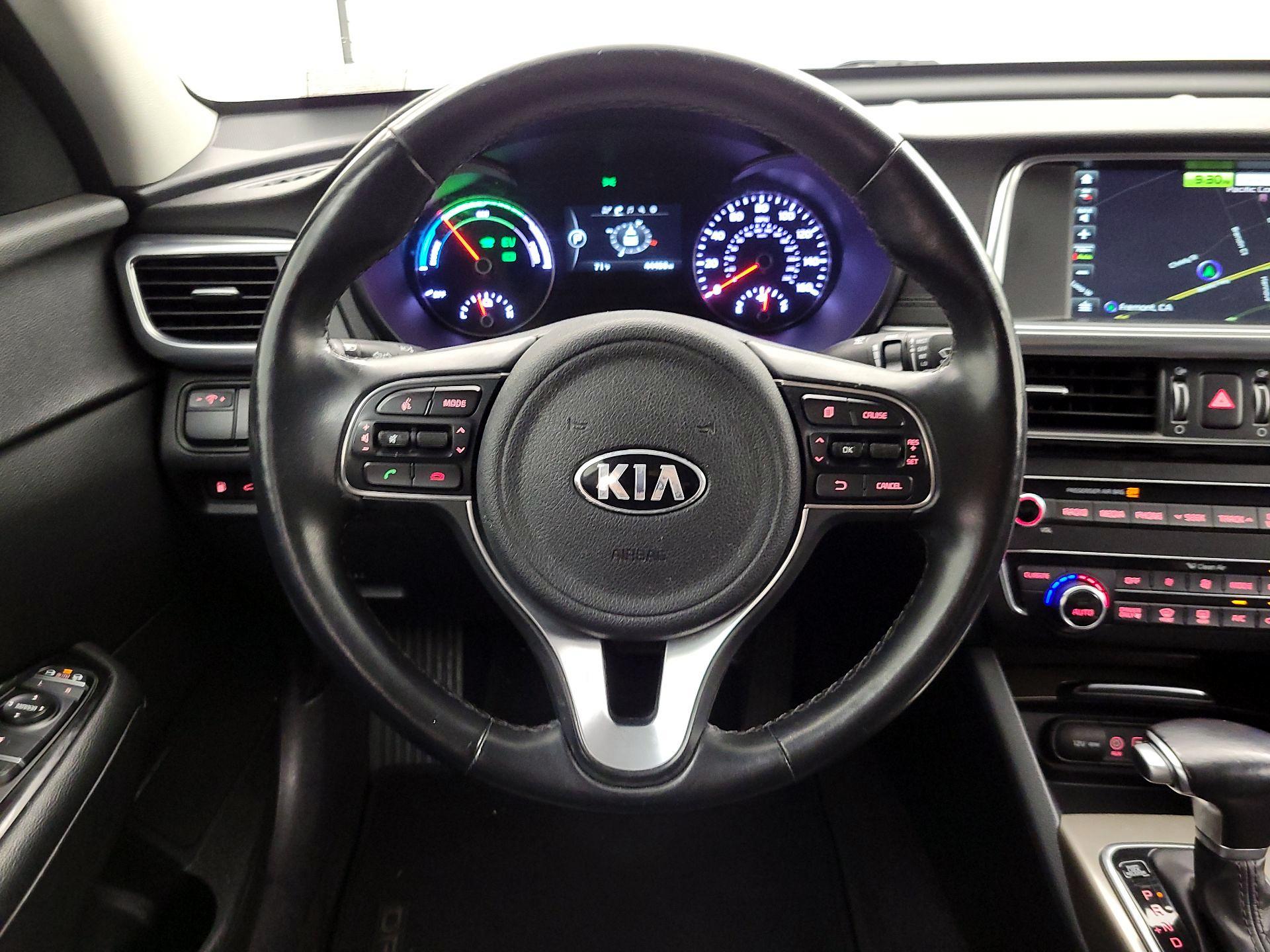 Thumbnail: 2017 Kia Optima - 10