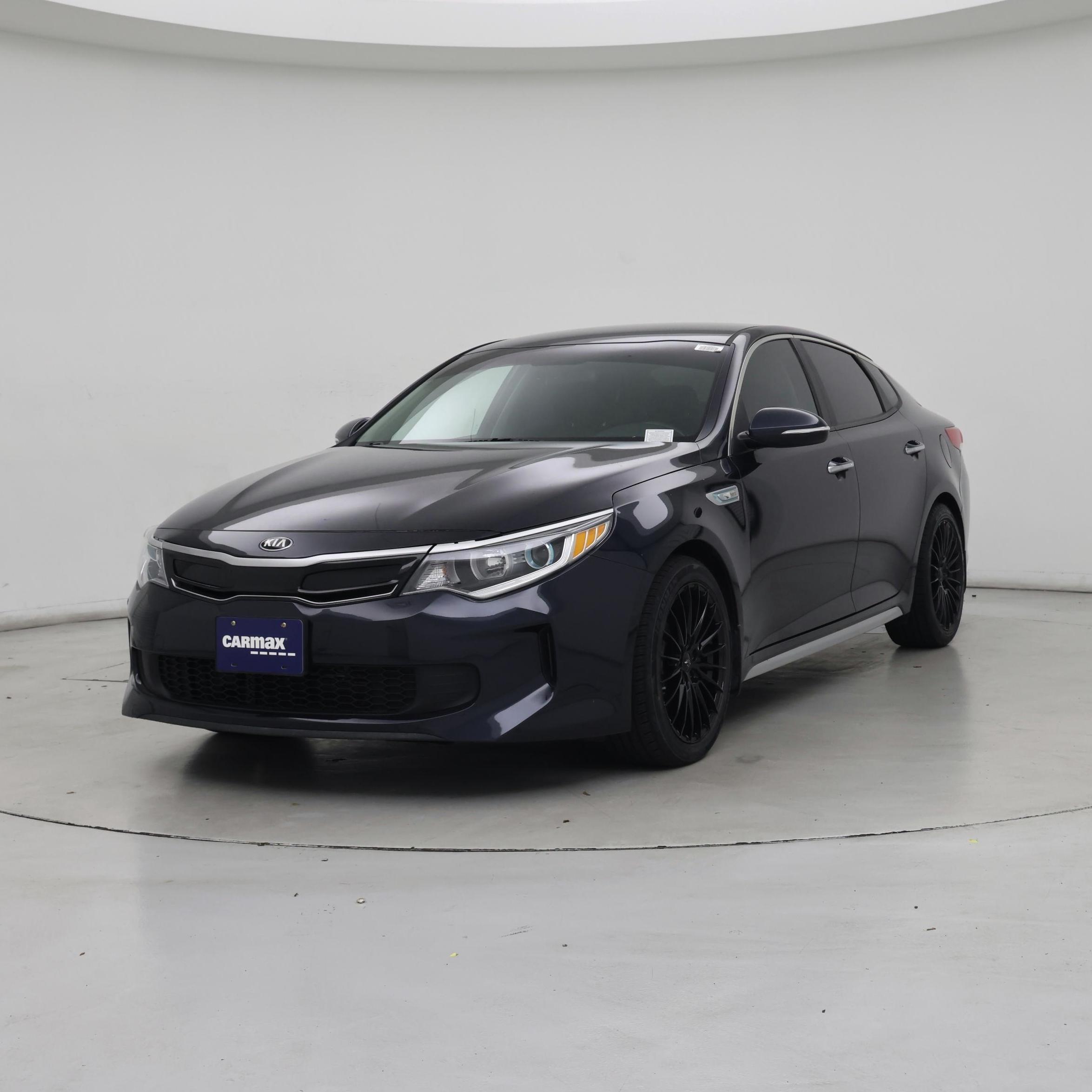 Thumbnail: 2017 Kia Optima - 4