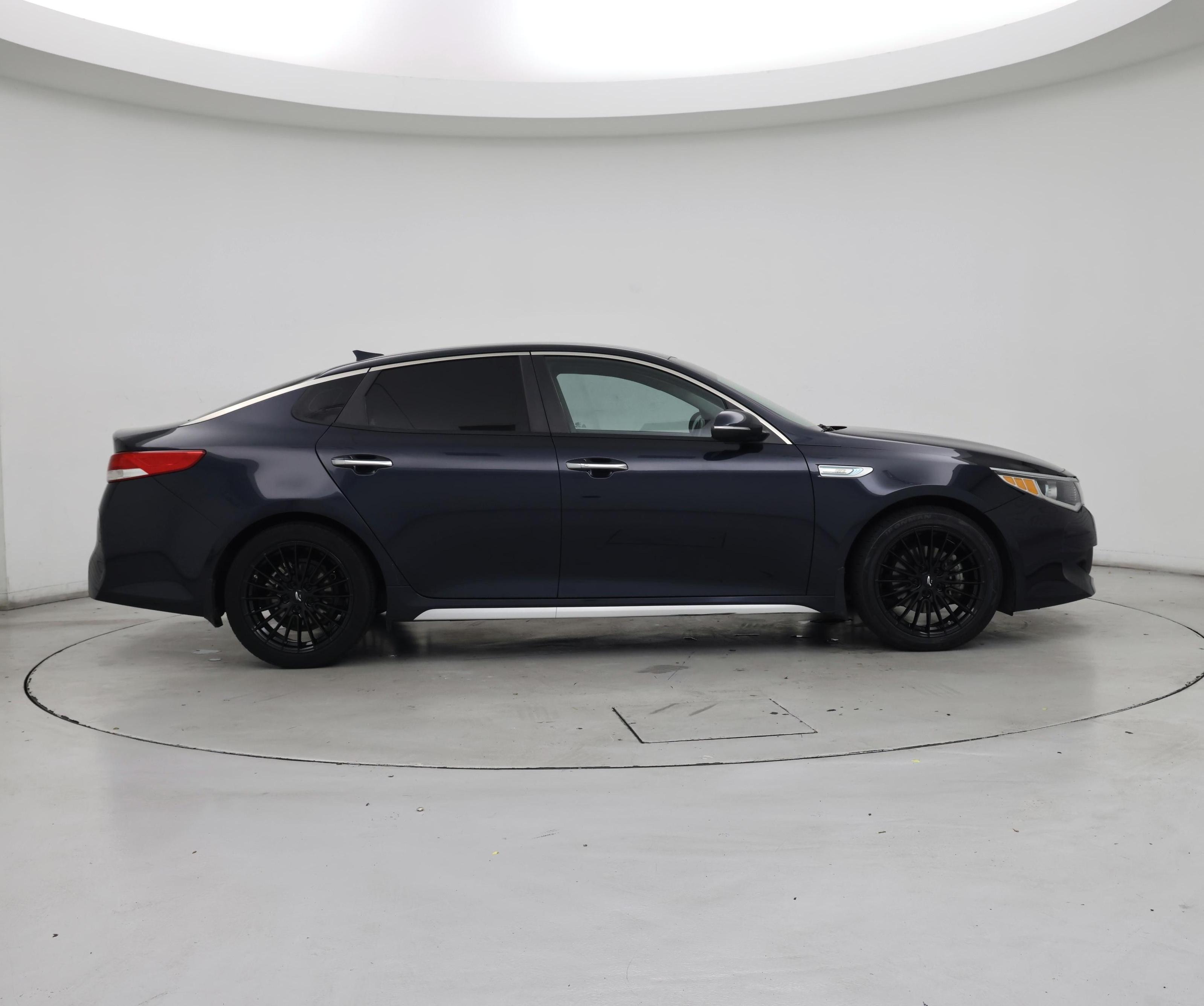 Thumbnail: 2017 Kia Optima - 7