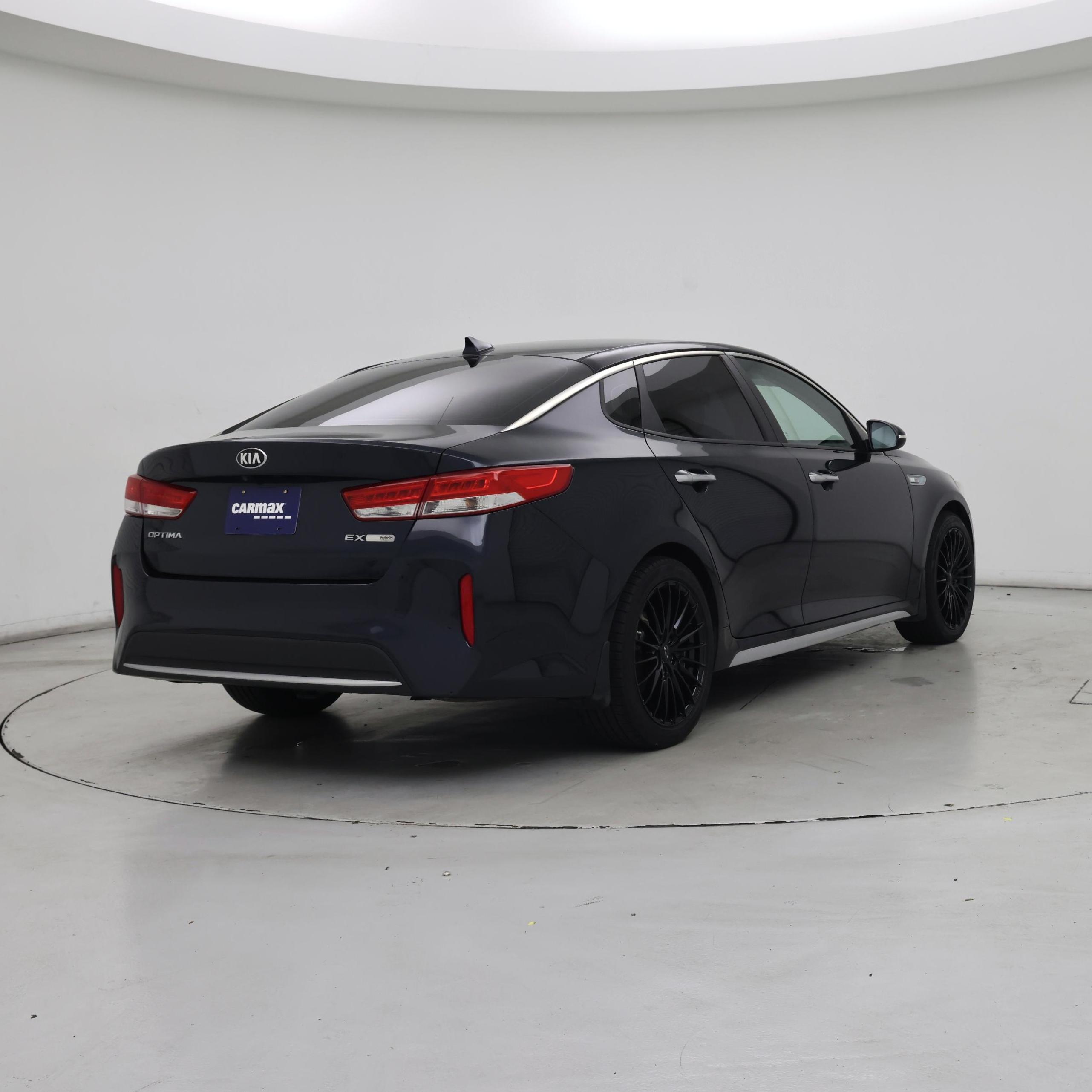 Thumbnail: 2017 Kia Optima - 8