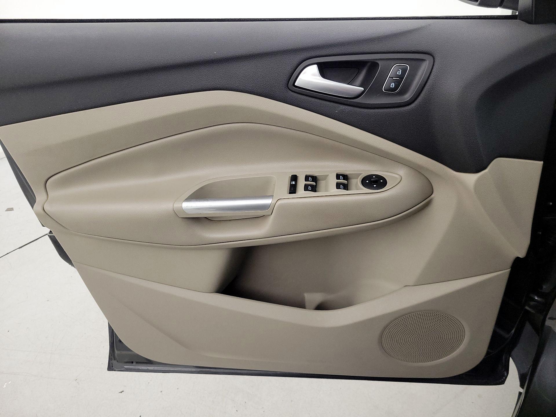 Thumbnail: 2018 Ford Escape - 12