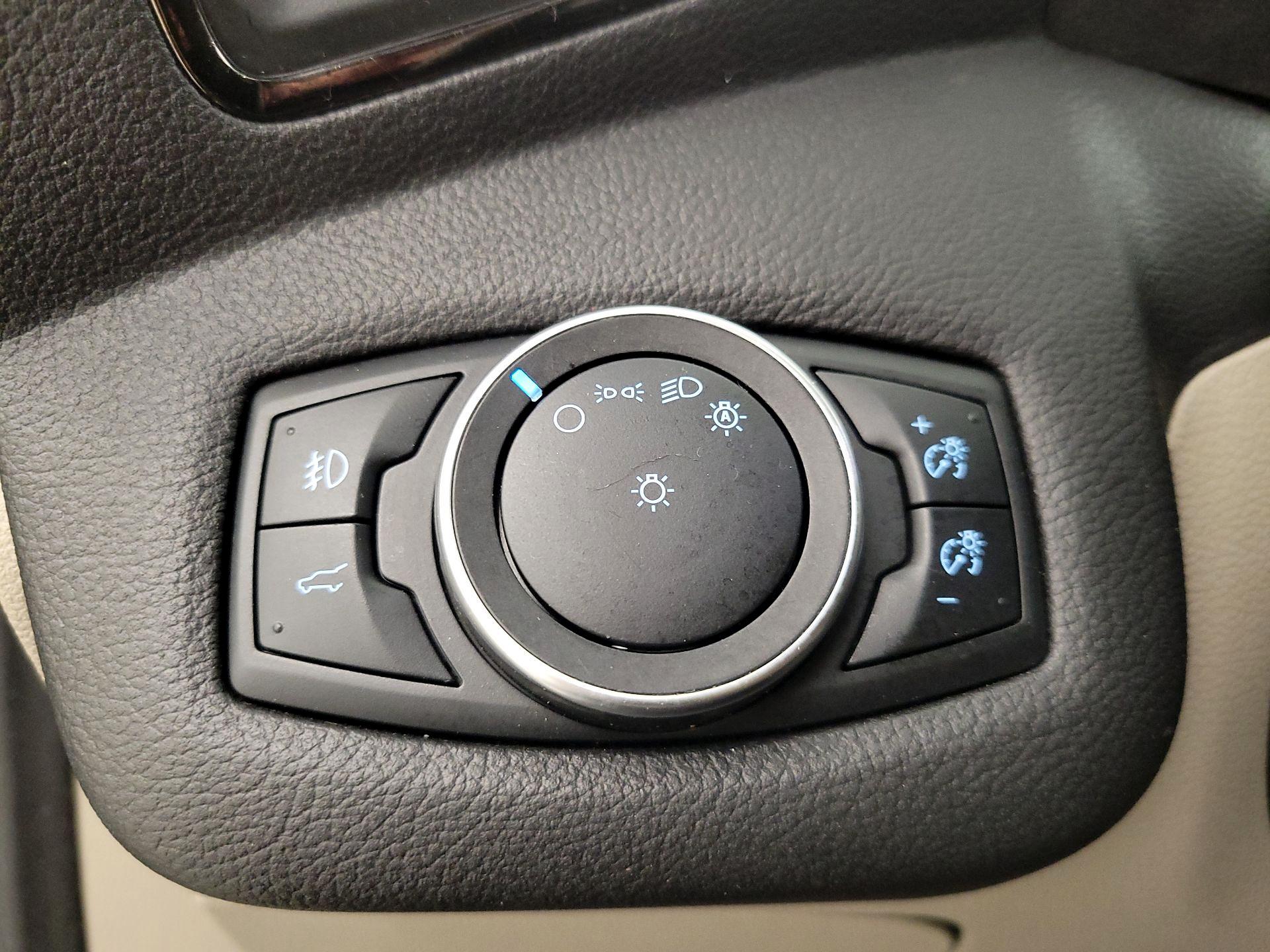 Thumbnail: 2018 Ford Escape - 13