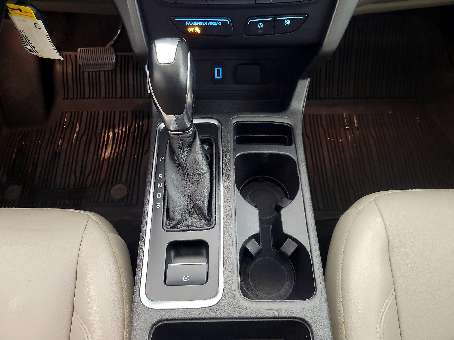 Thumbnail: 2018 Ford Escape - 17