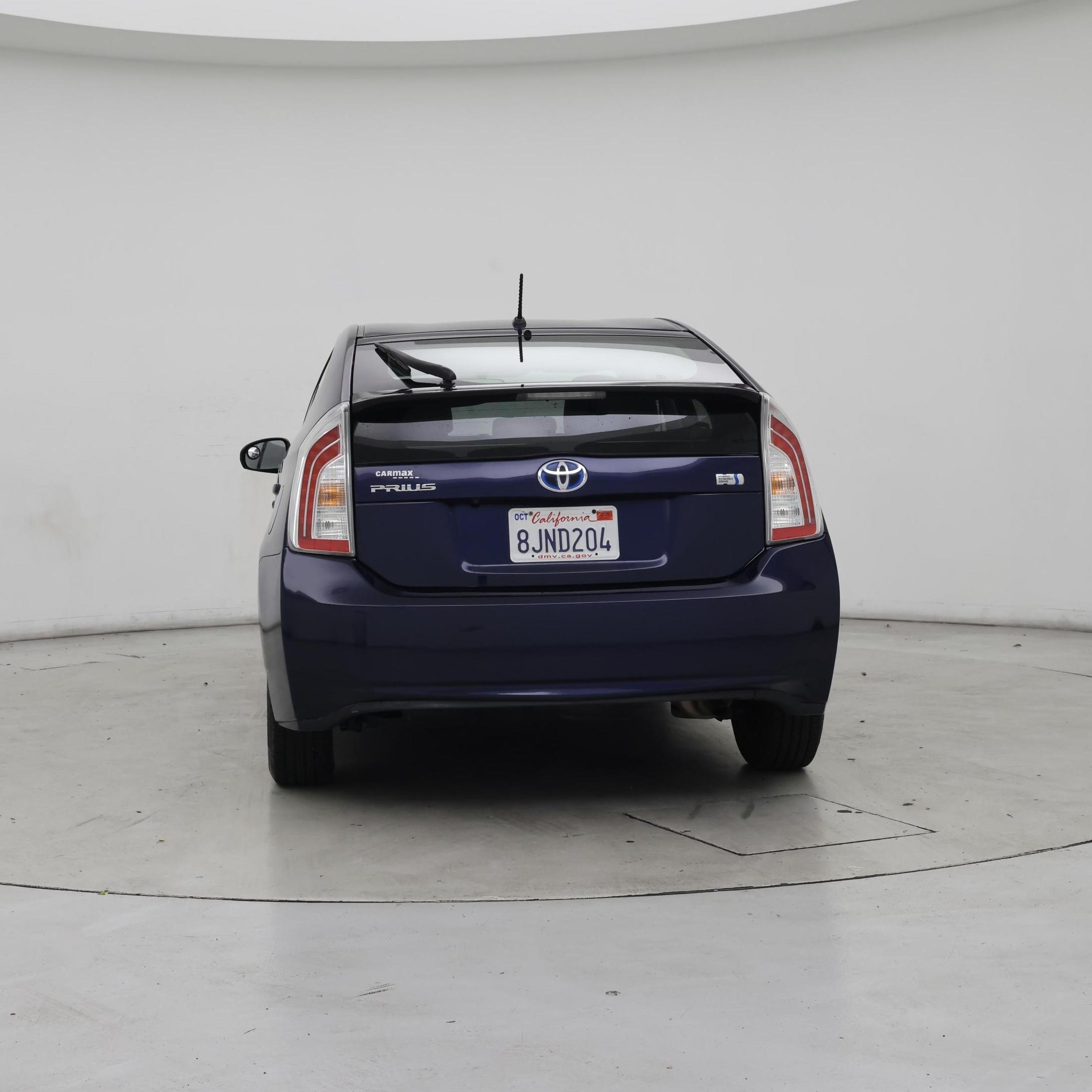 Thumbnail: 2015 Toyota Prius - 6