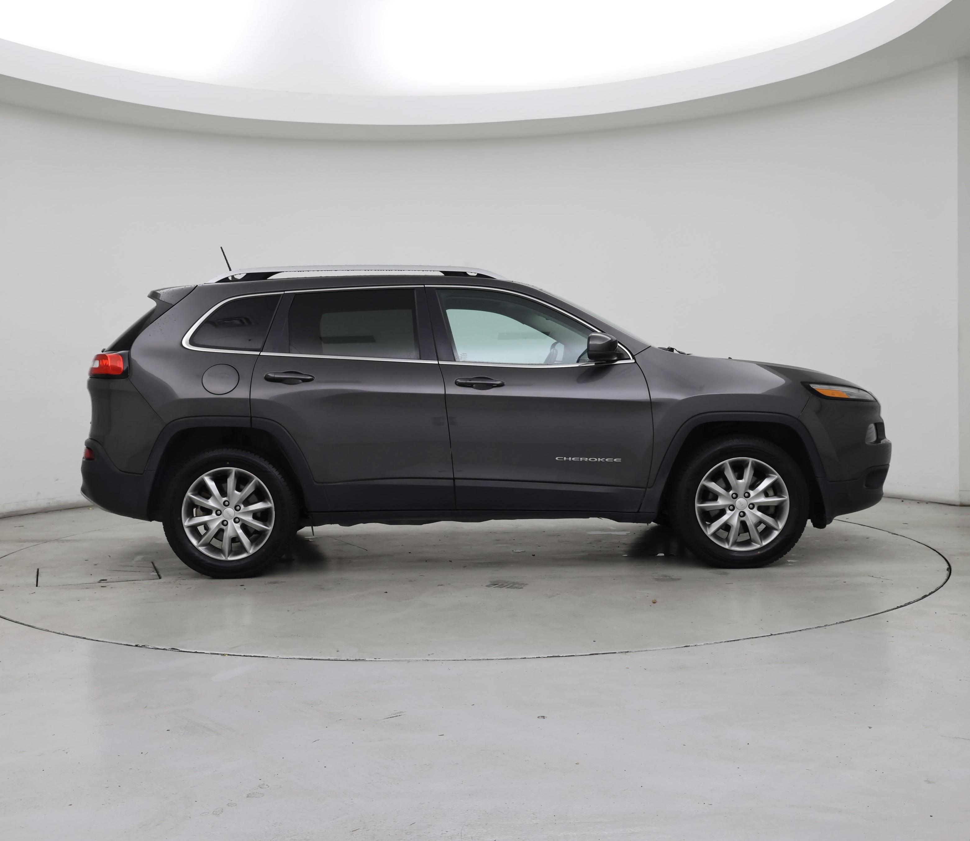 Thumbnail: 2018 Jeep Cherokee - 7