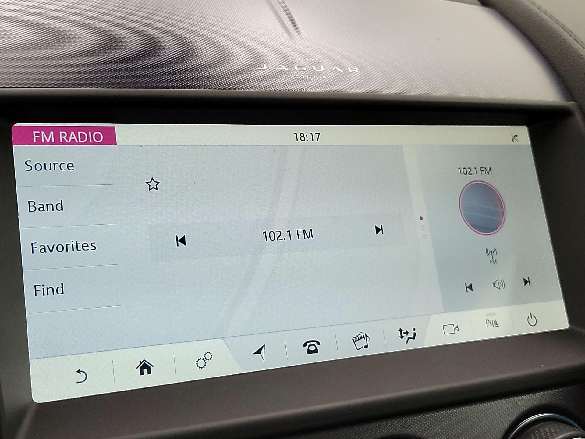 Thumbnail: 2021 Jaguar F-Type - 15