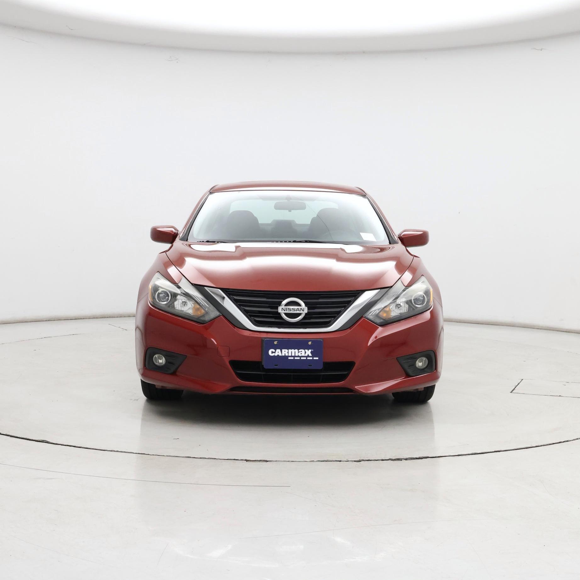Thumbnail: 2016 Nissan Altima - 5