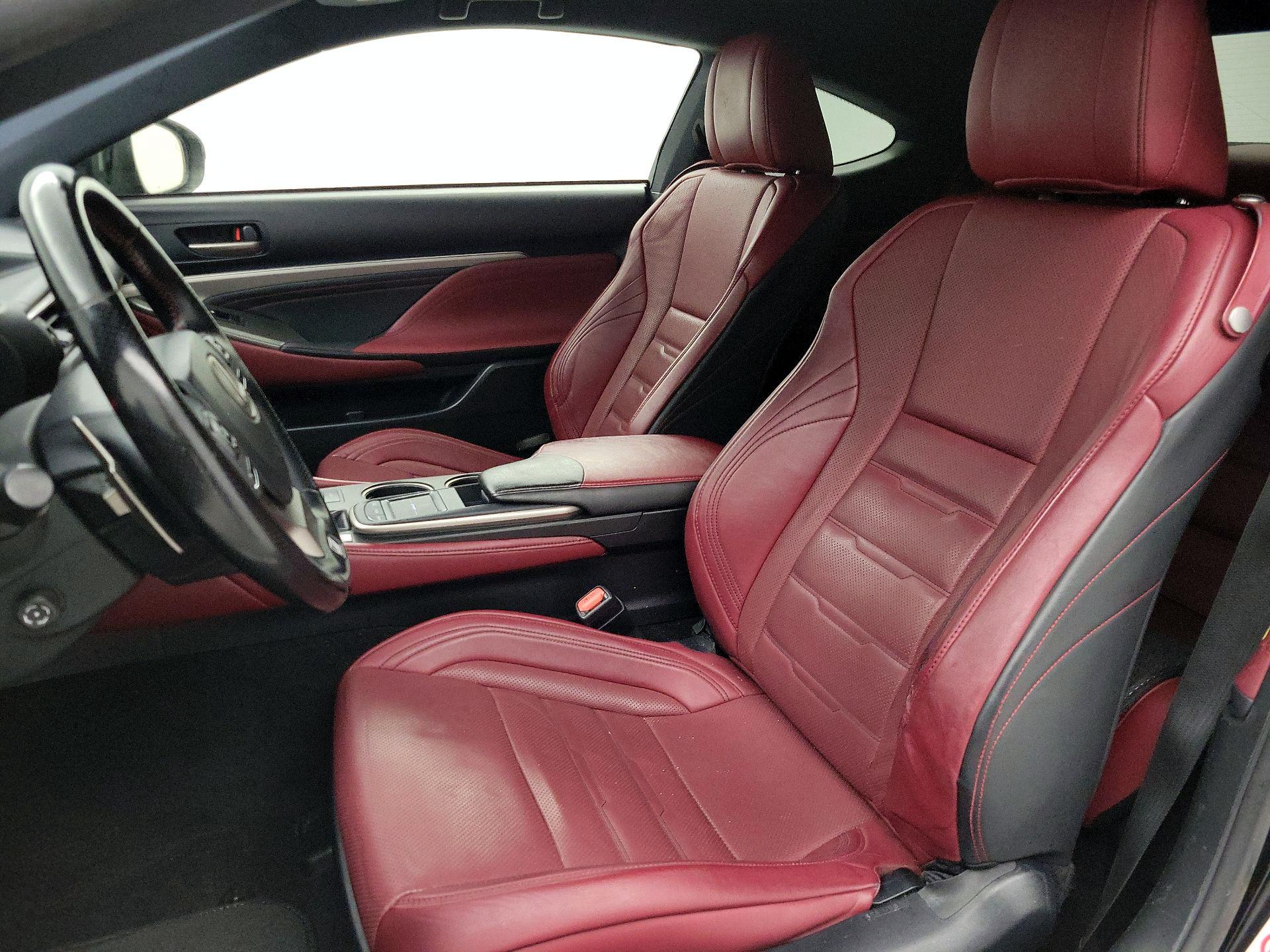 Thumbnail: 2017 Lexus RC - 11