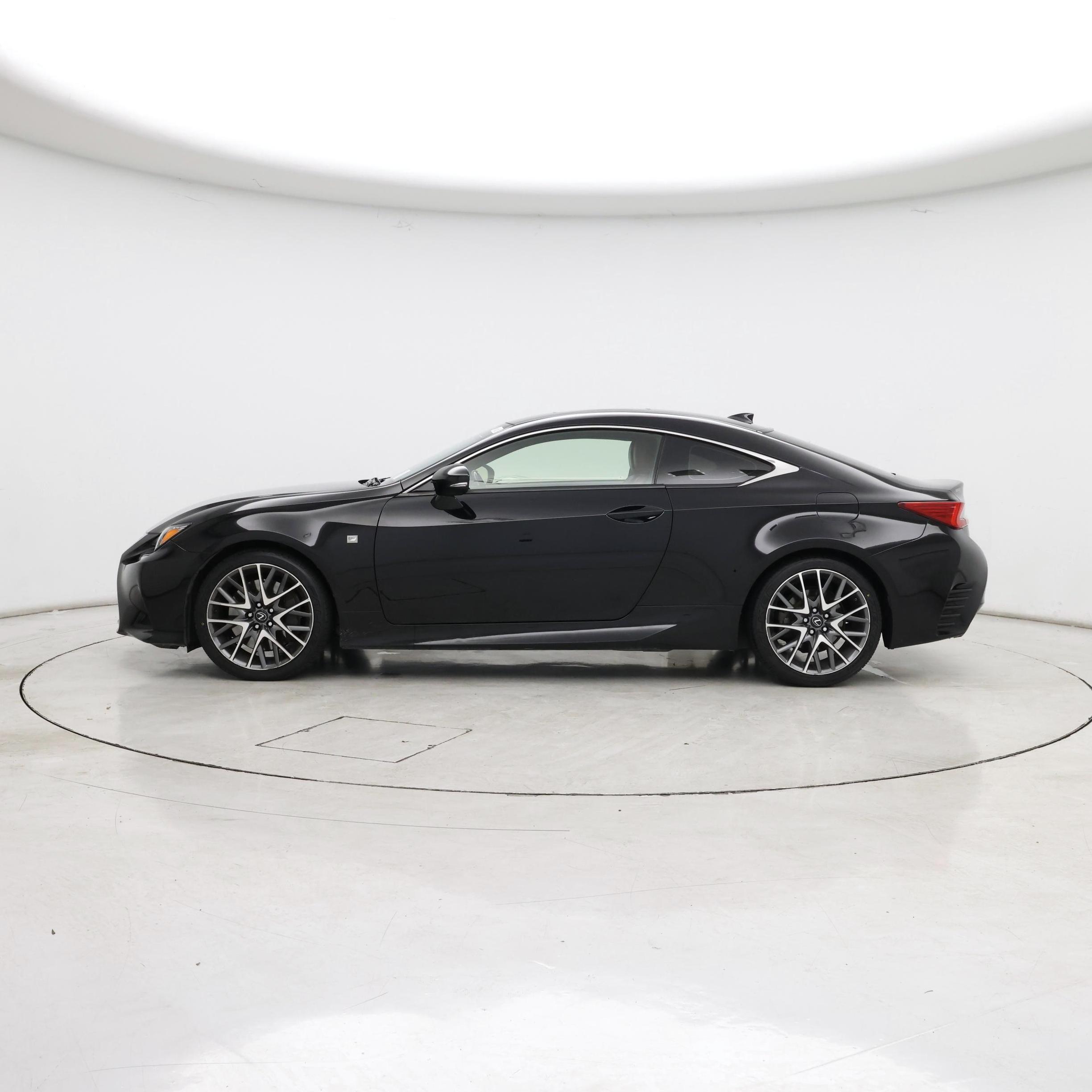 Thumbnail: 2017 Lexus RC - 3