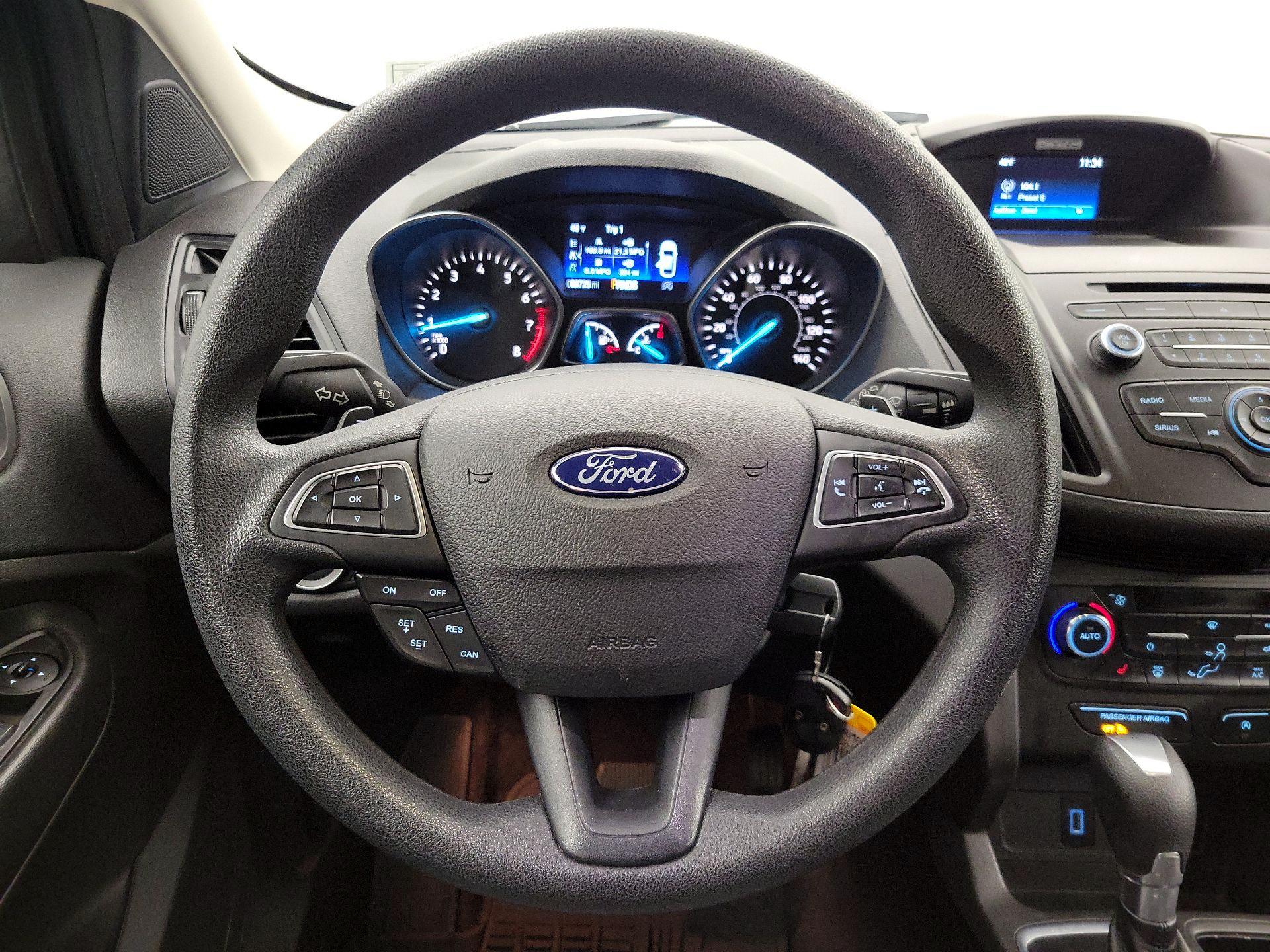 Thumbnail: 2017 Ford Escape - 10