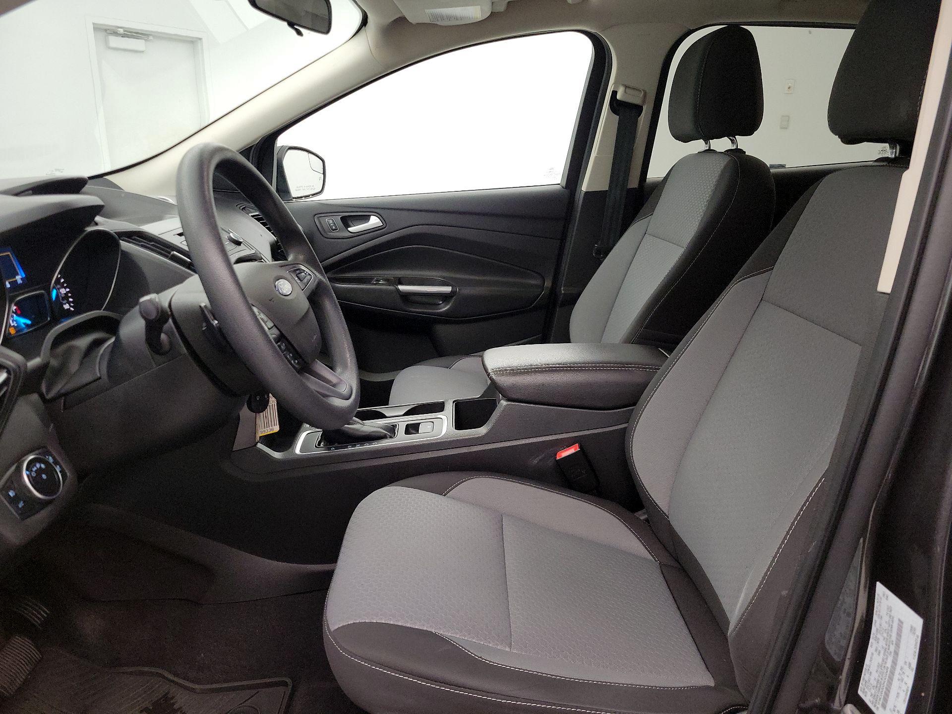 Thumbnail: 2017 Ford Escape - 11