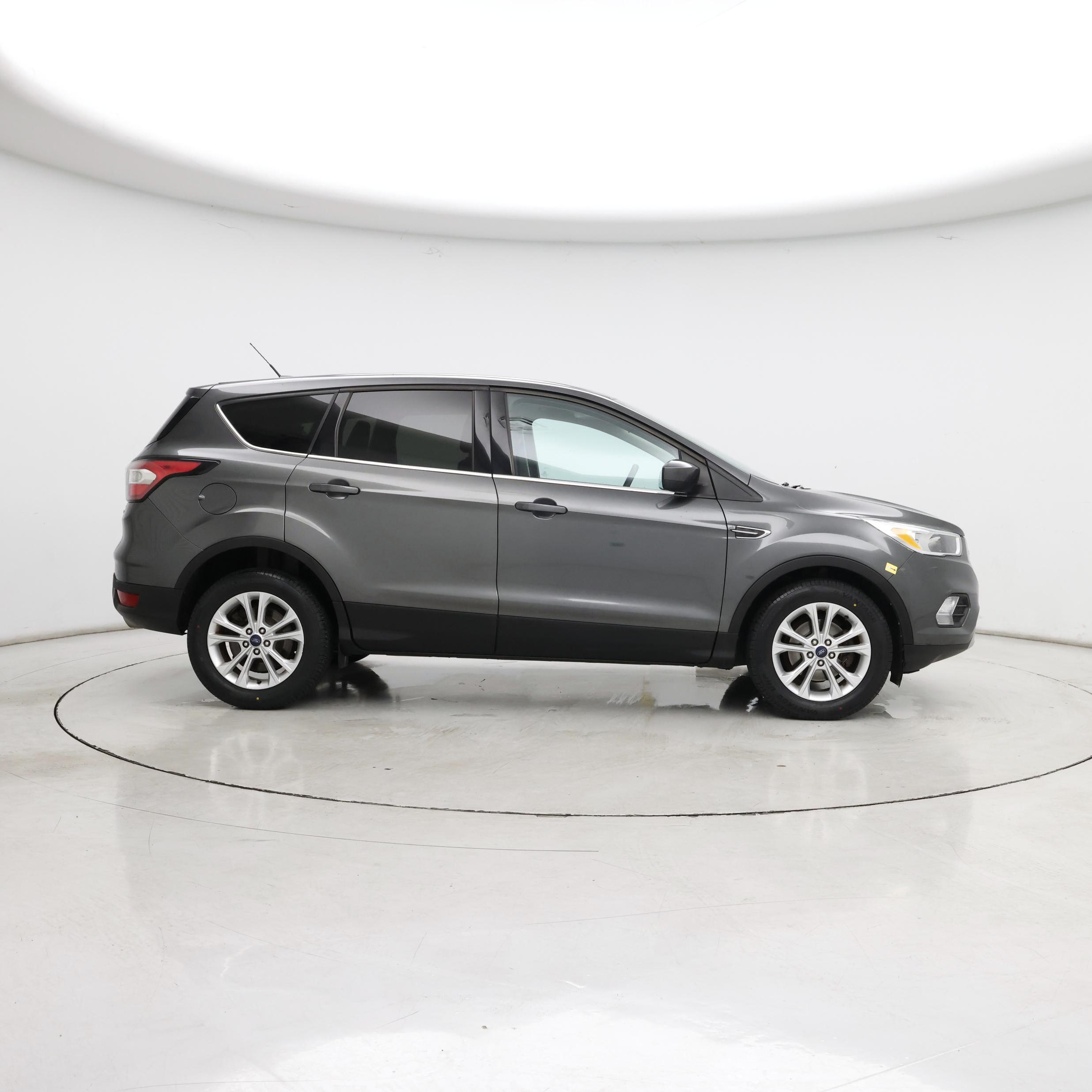 Thumbnail: 2017 Ford Escape - 7