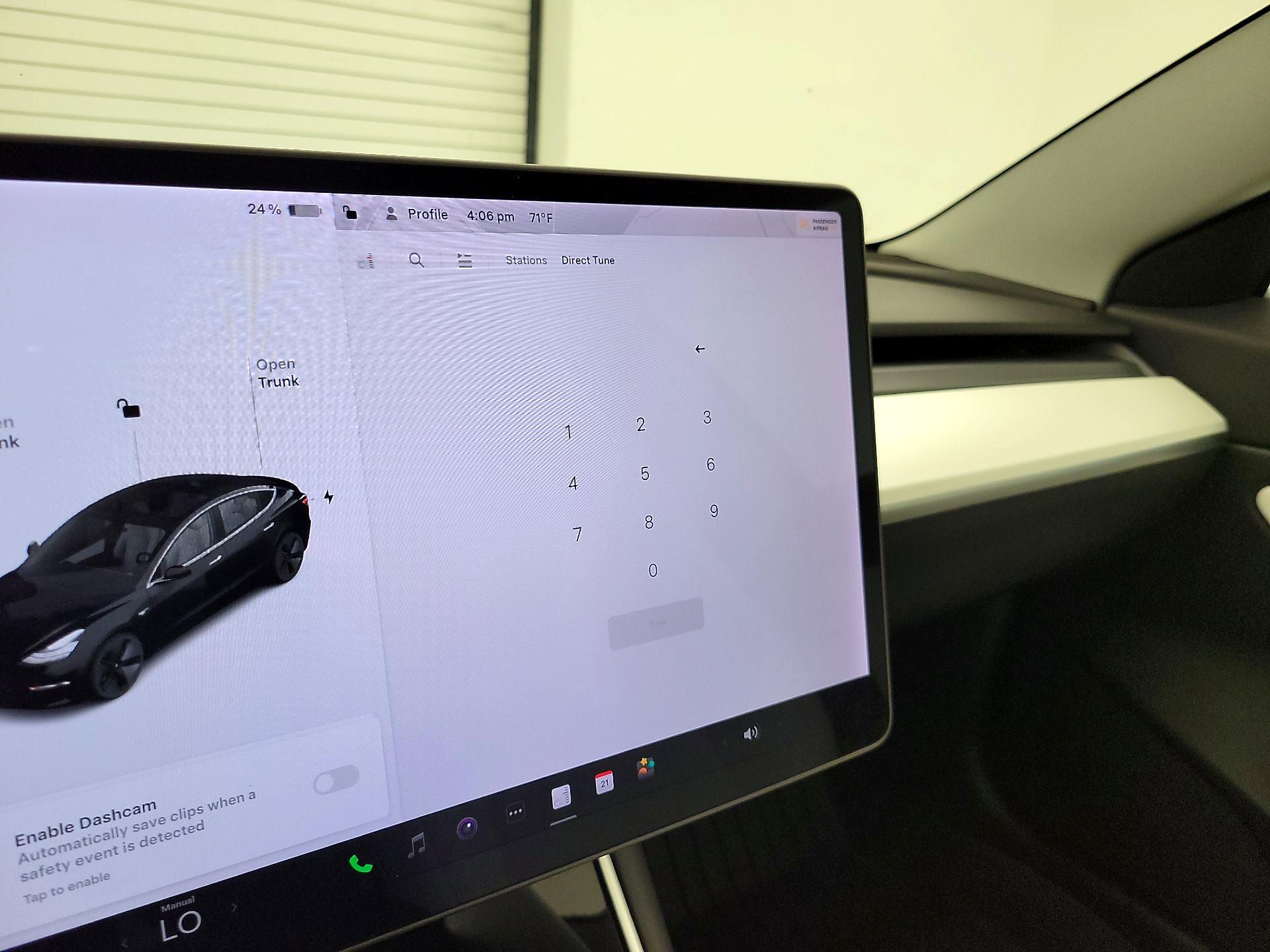 Thumbnail: 2020 Tesla Model 3 - 15