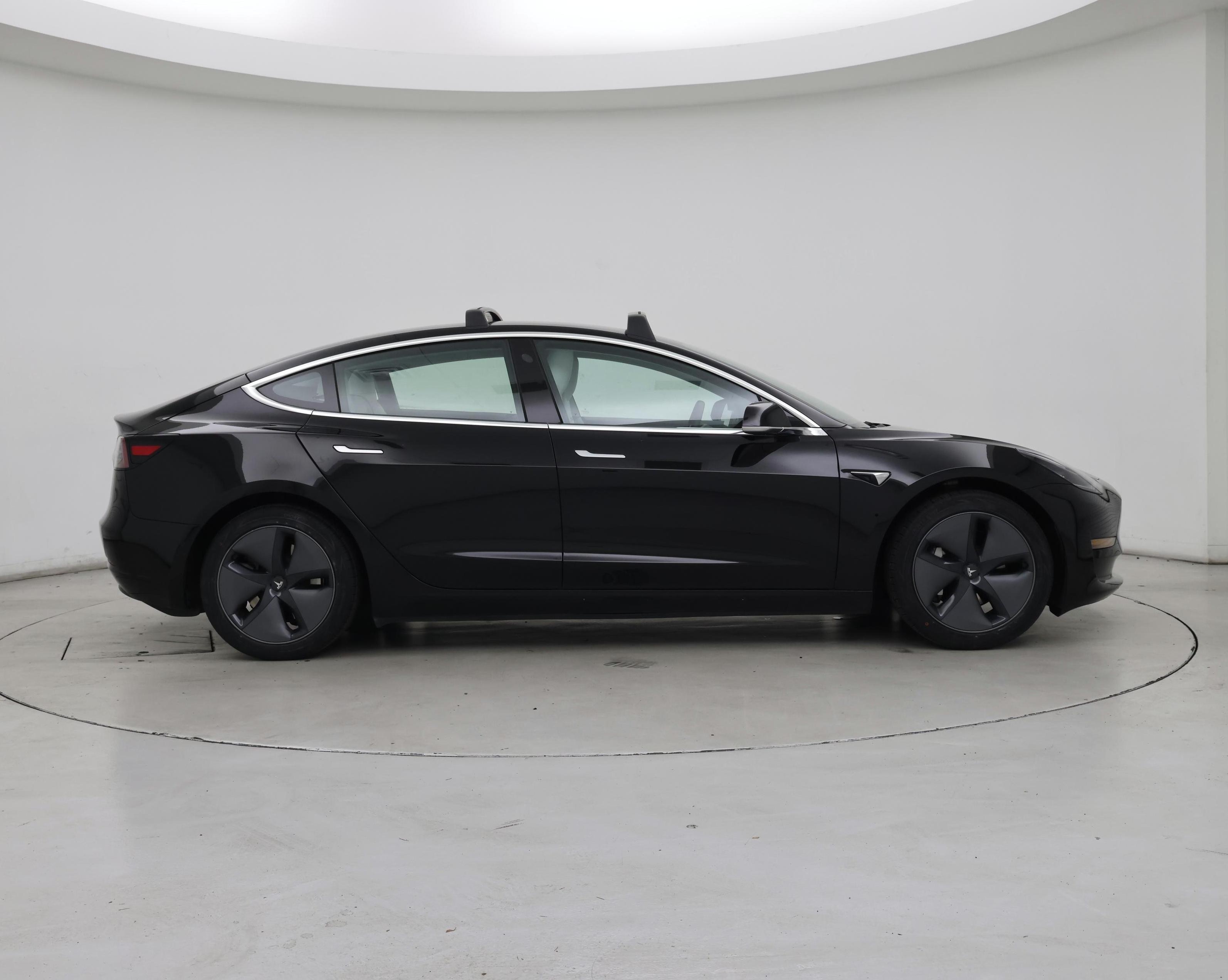 Thumbnail: 2020 Tesla Model 3 - 7