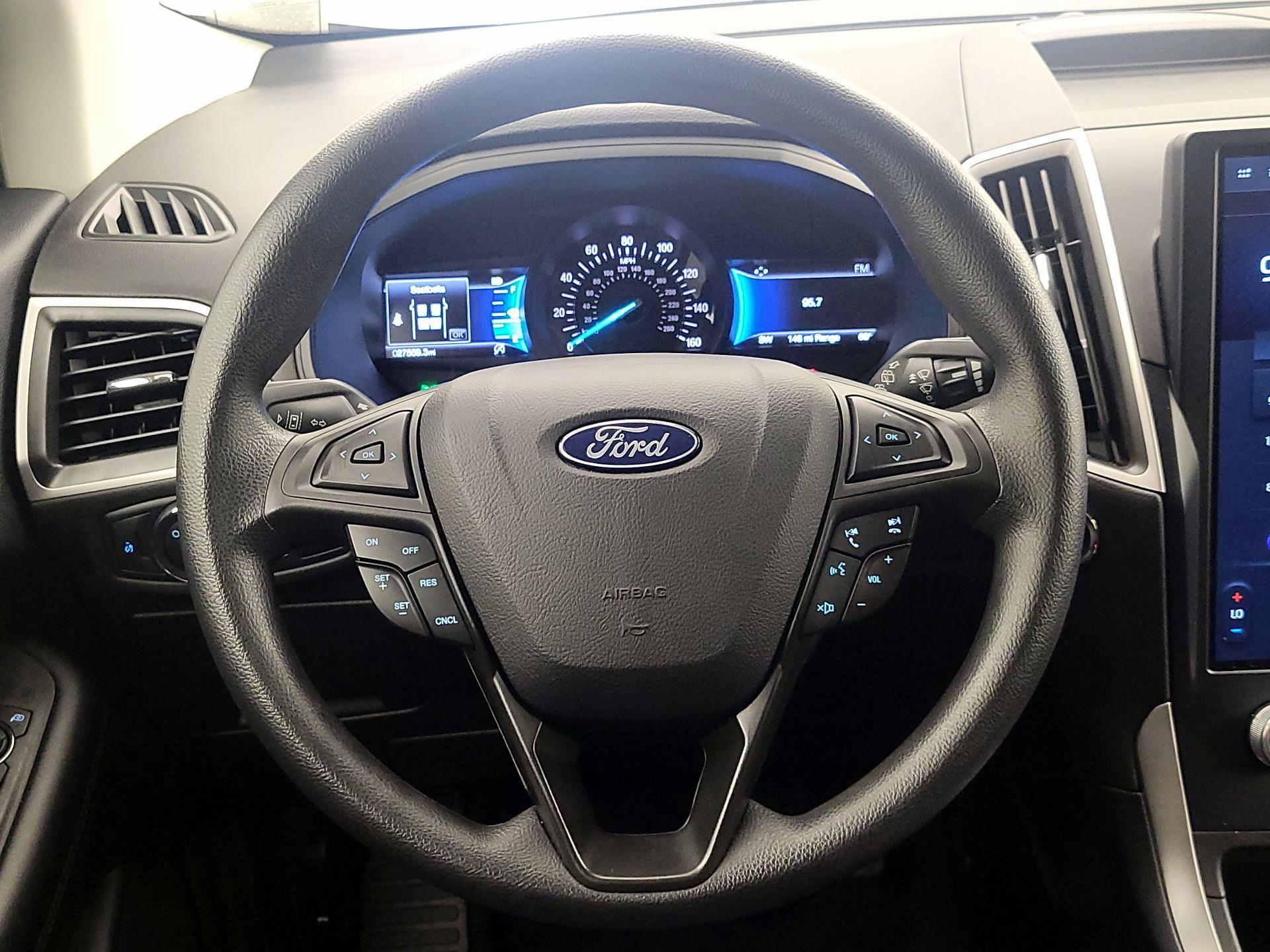 Thumbnail: 2022 Ford Edge - 10