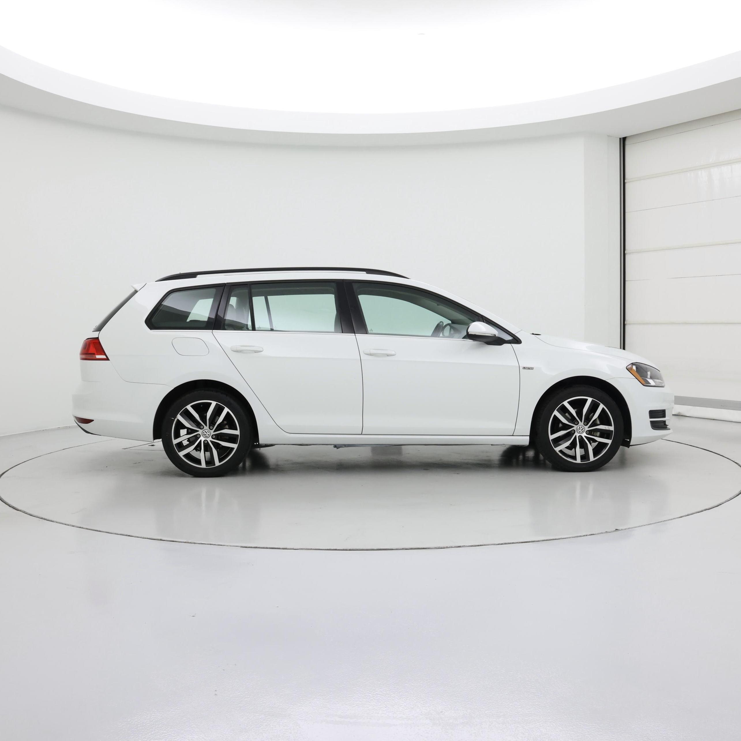 Thumbnail: 2016 Volkswagen Golf - 7