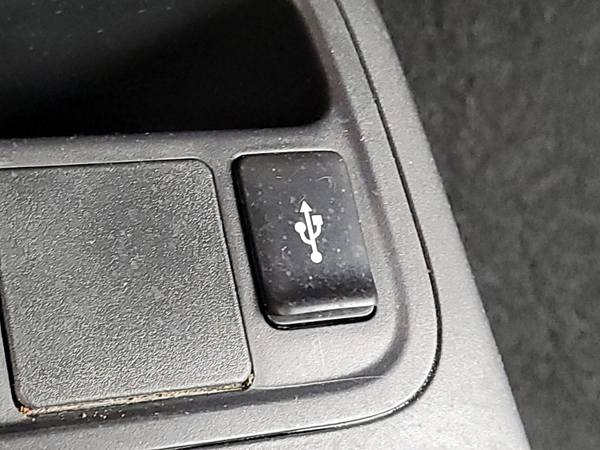 Thumbnail: 2018 Mitsubishi Mirage G4 - 18