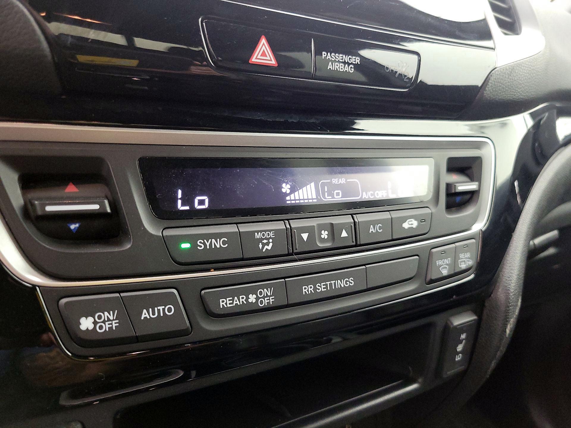 Thumbnail: 2017 Honda Ridgeline - 17