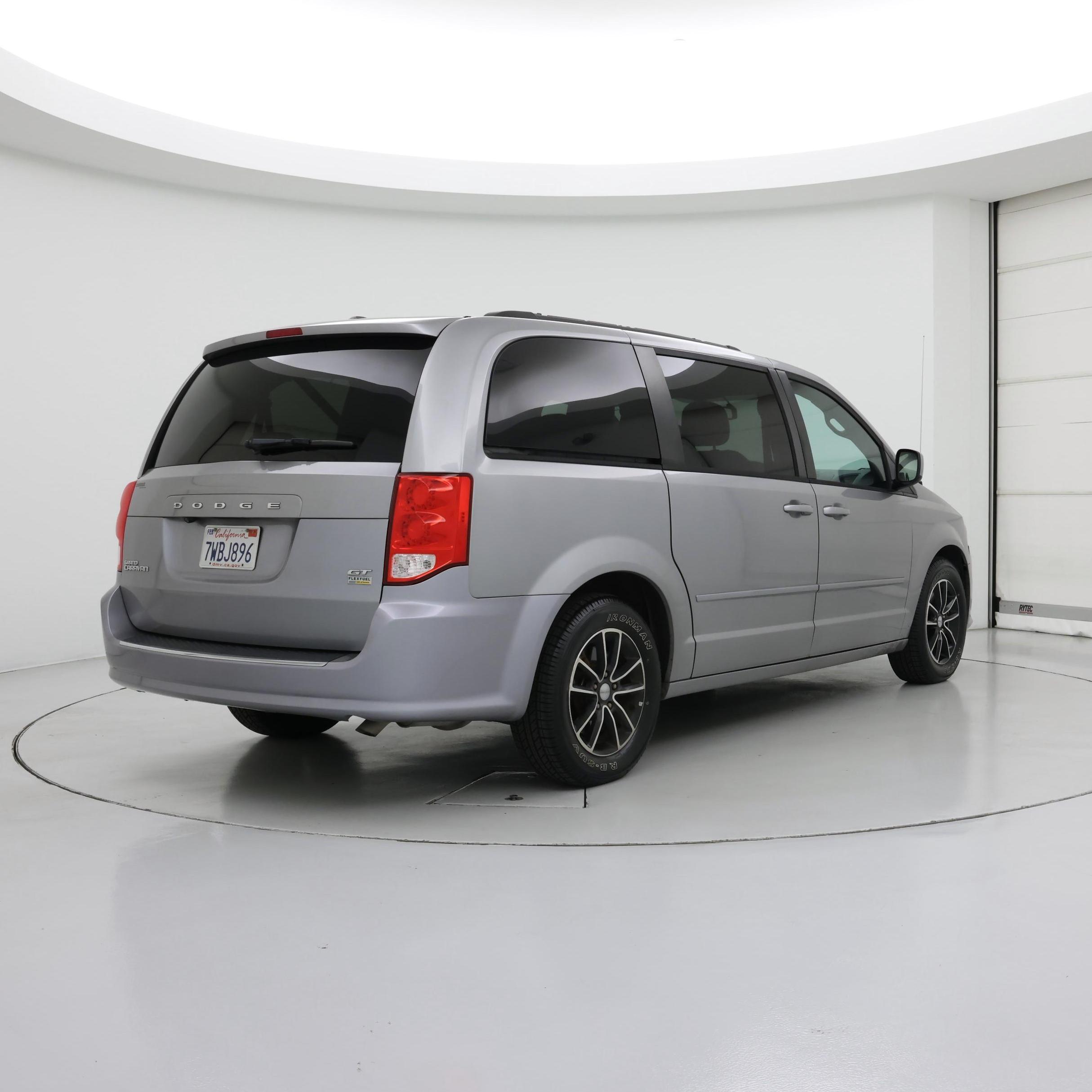 Thumbnail: 2017 Dodge Grand Caravan - 8