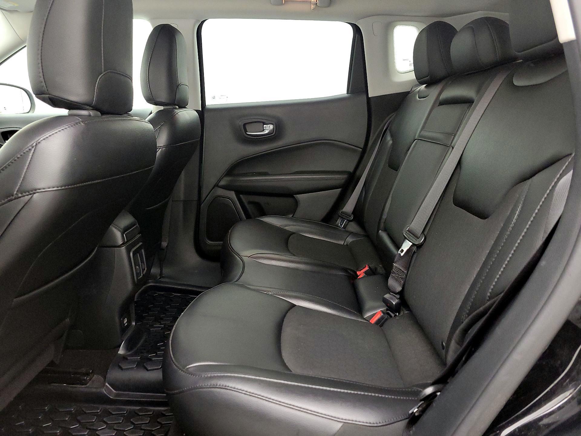 Thumbnail: 2020 Jeep Compass - 19