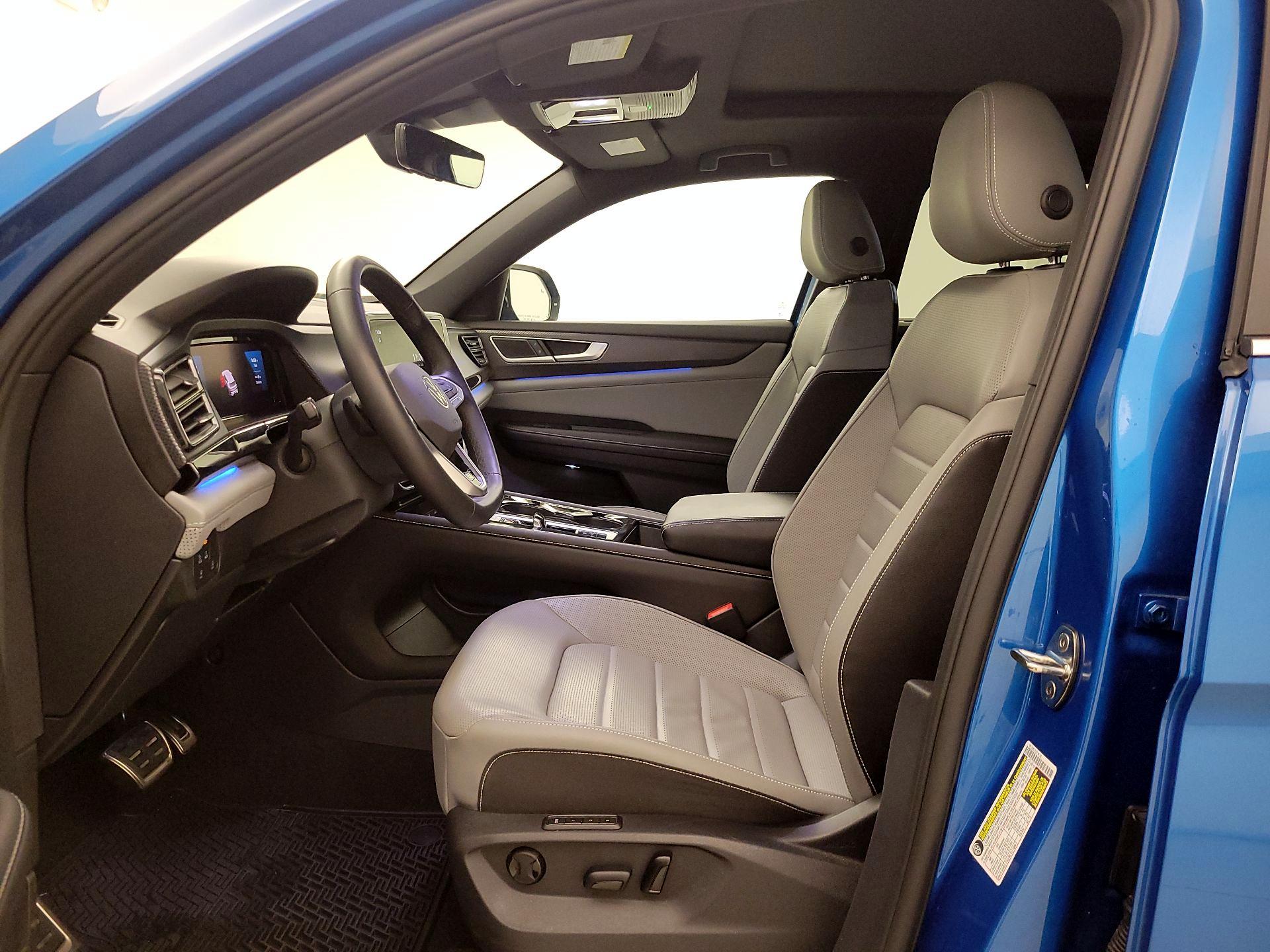 Thumbnail: 2024 Volkswagen Atlas - 11