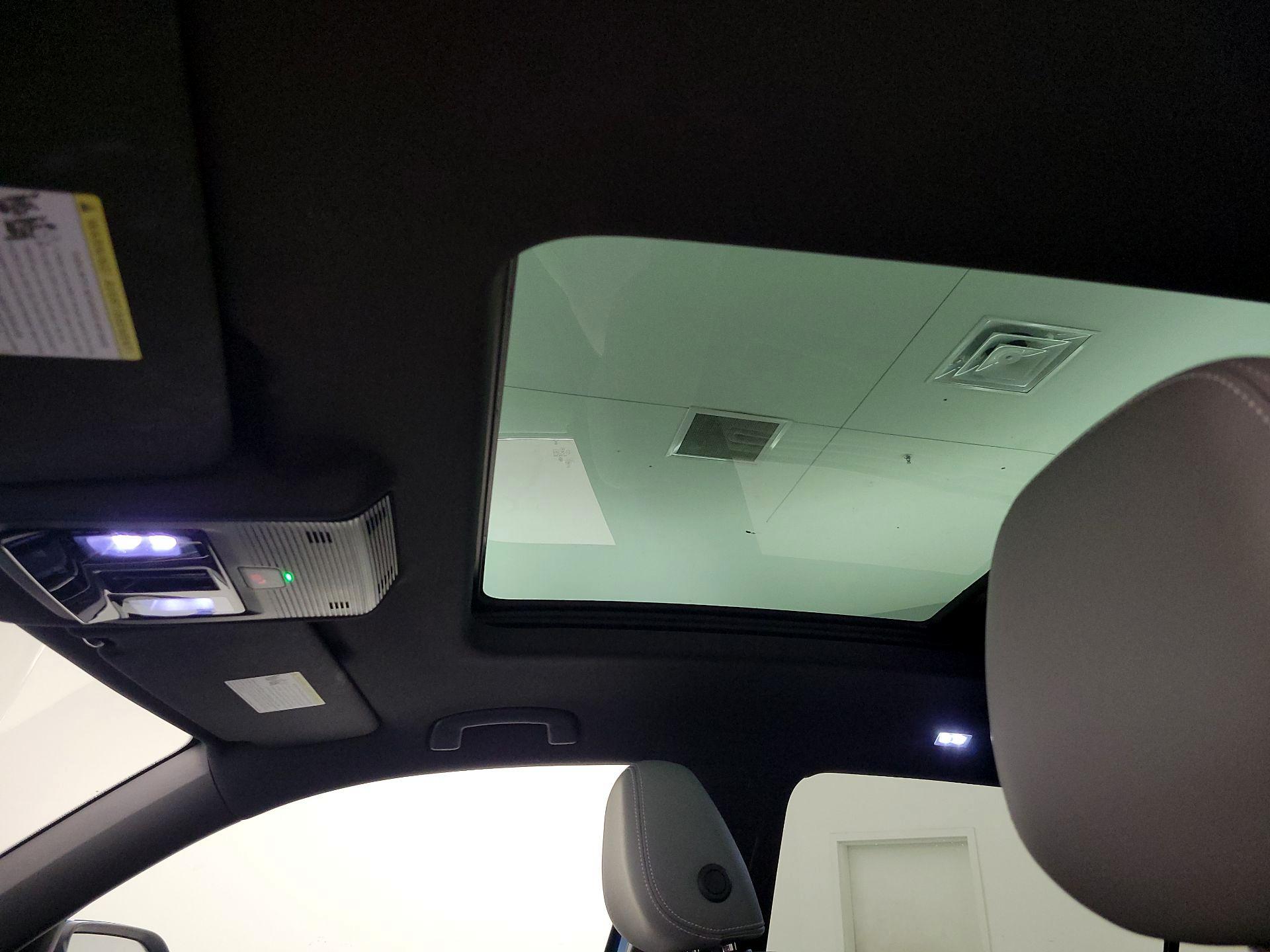 Thumbnail: 2024 Volkswagen Atlas - 20