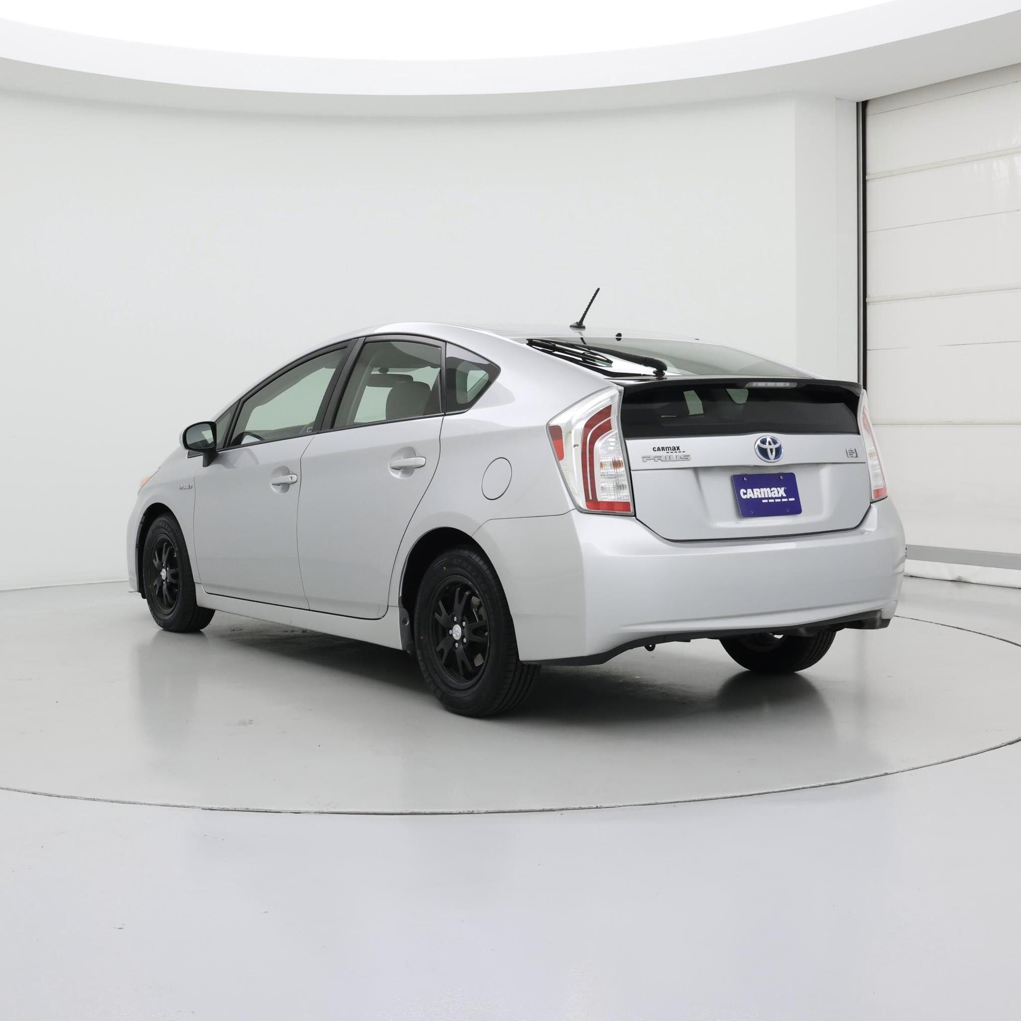 Thumbnail: 2014 Toyota Prius - 2