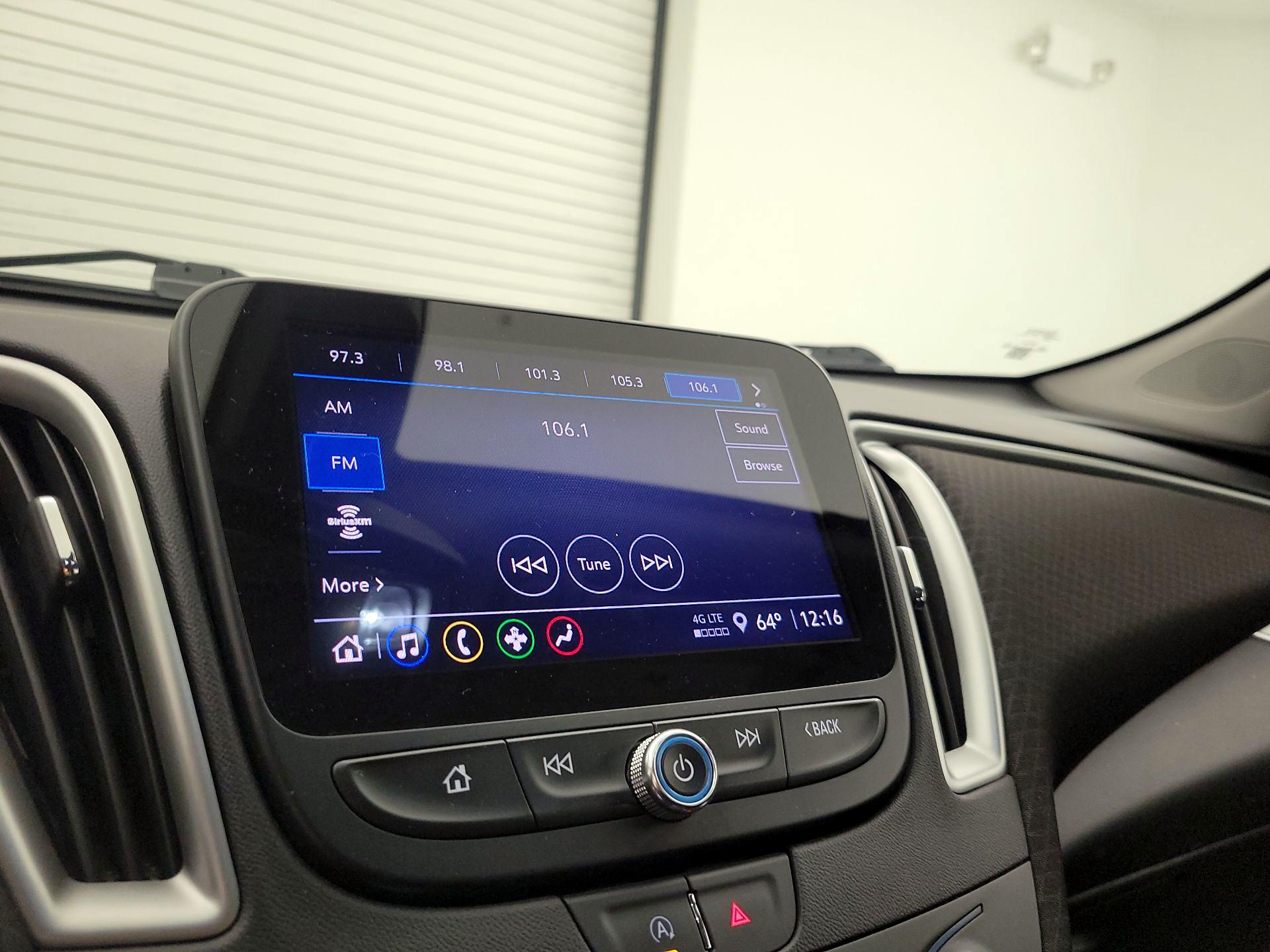 Thumbnail: 2022 Chevrolet Malibu - 15