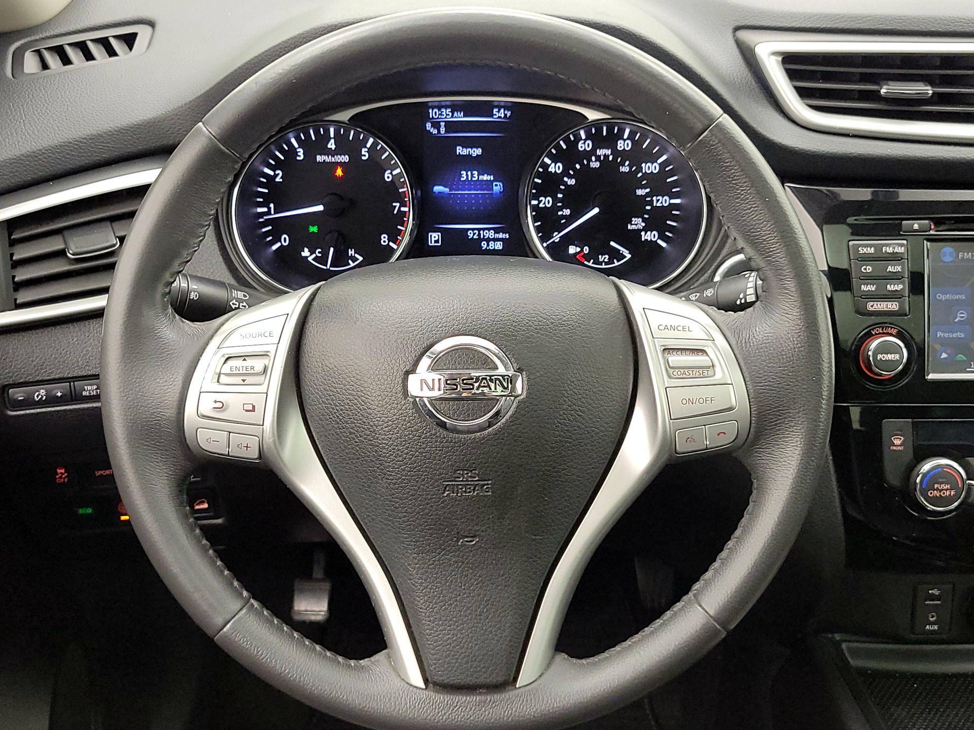 Thumbnail: 2015 Nissan Rogue - 10