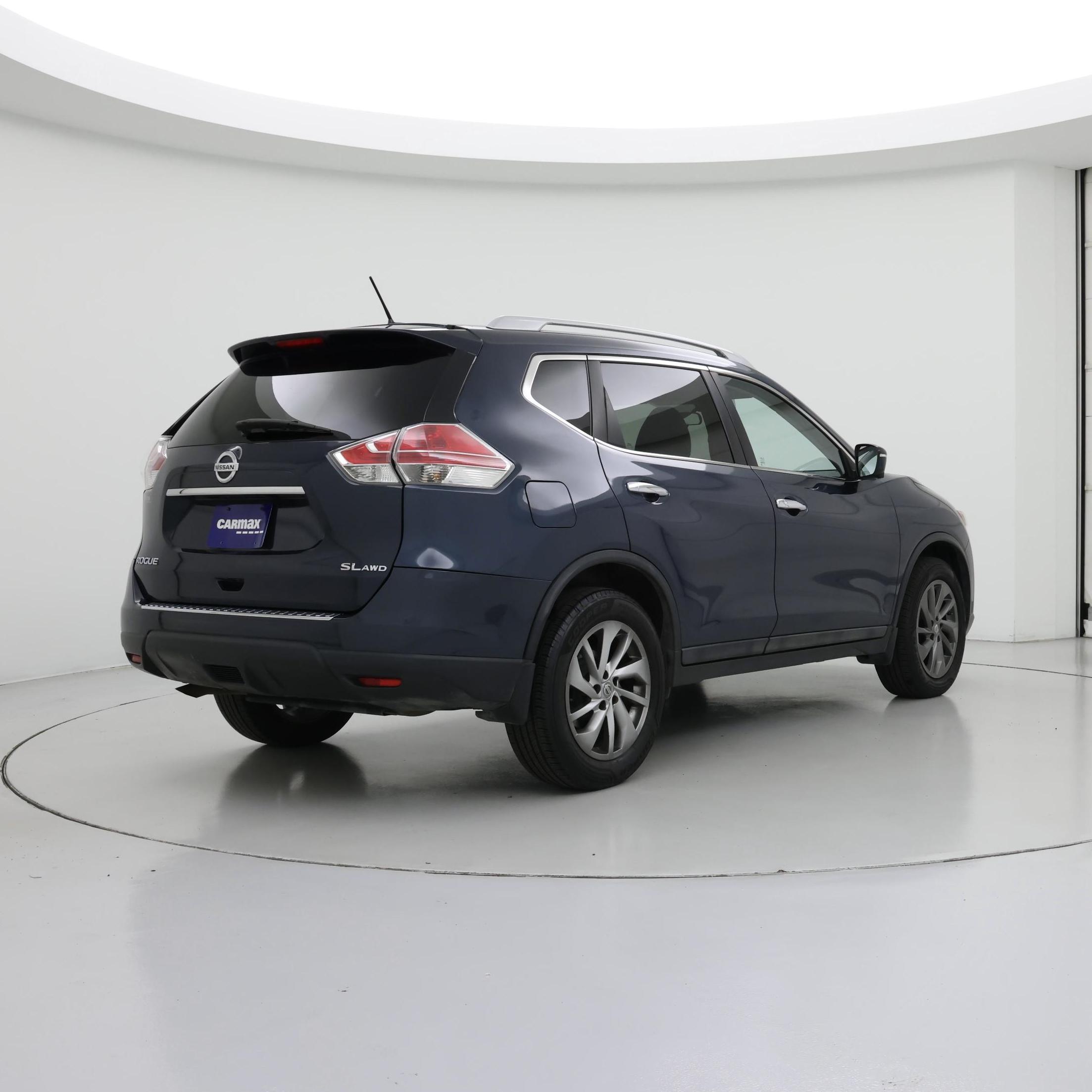 Thumbnail: 2015 Nissan Rogue - 8