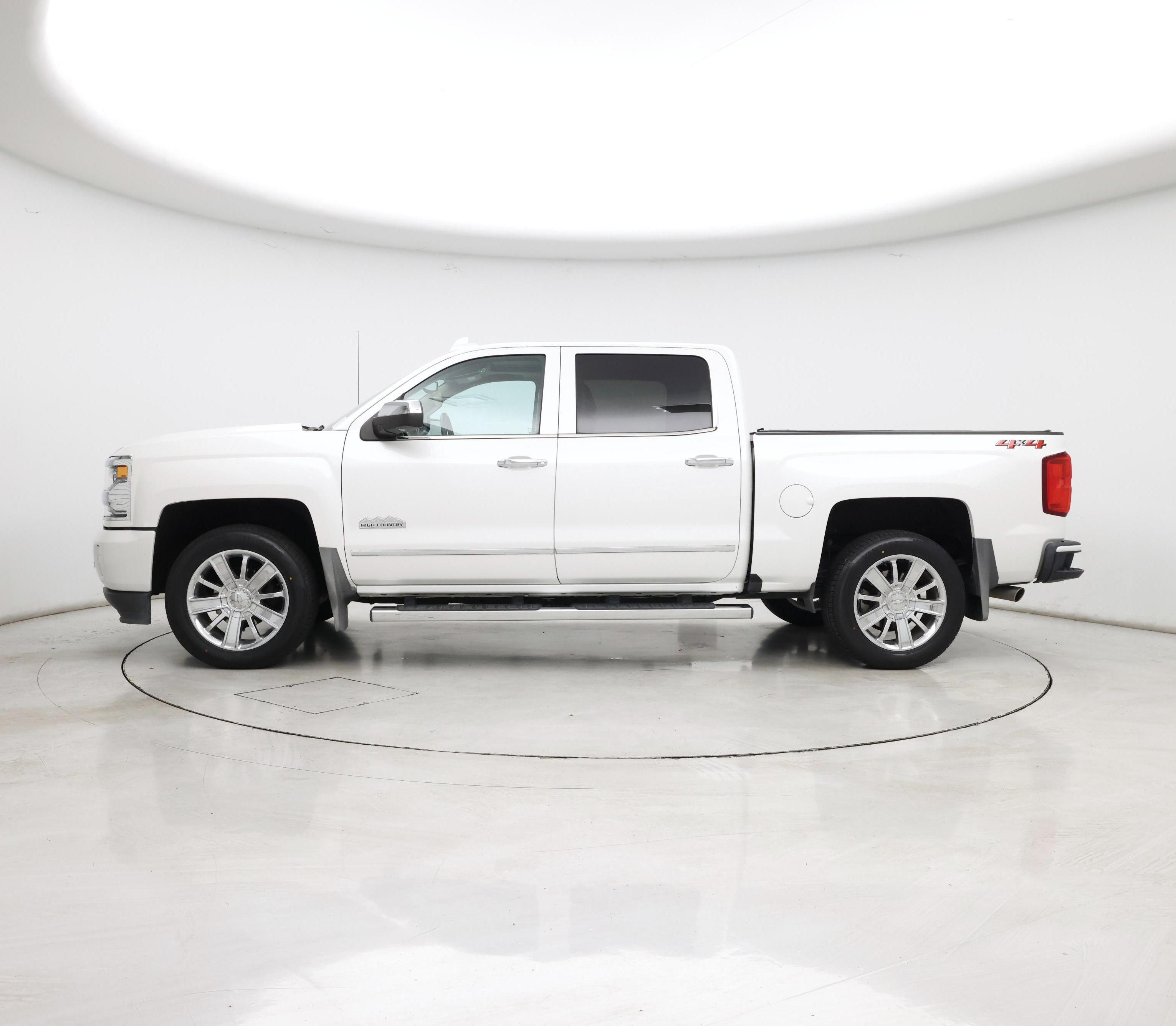 Thumbnail: 2018 Chevrolet Silverado 1500 - 3