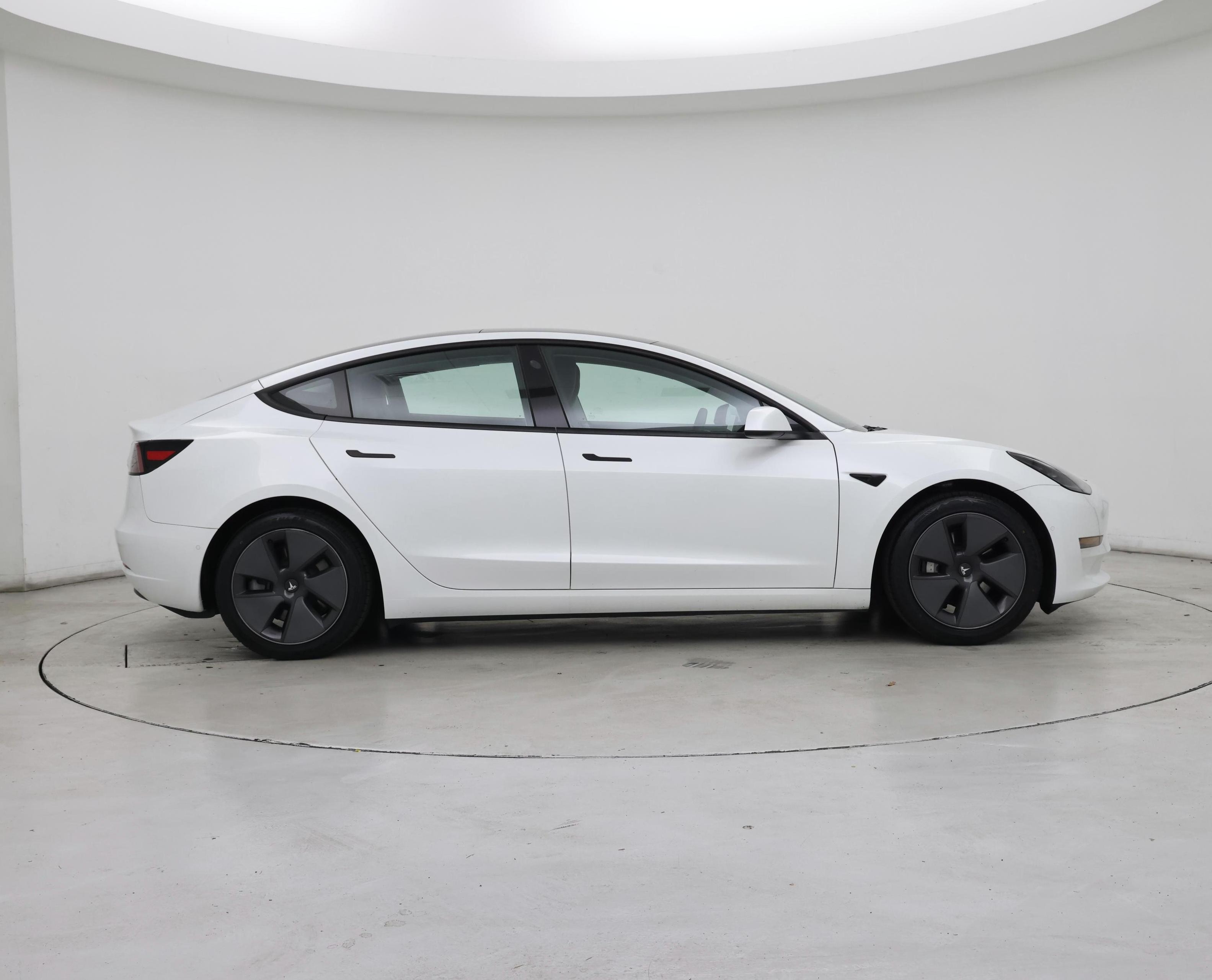 Thumbnail: 2021 Tesla Model 3 - 7
