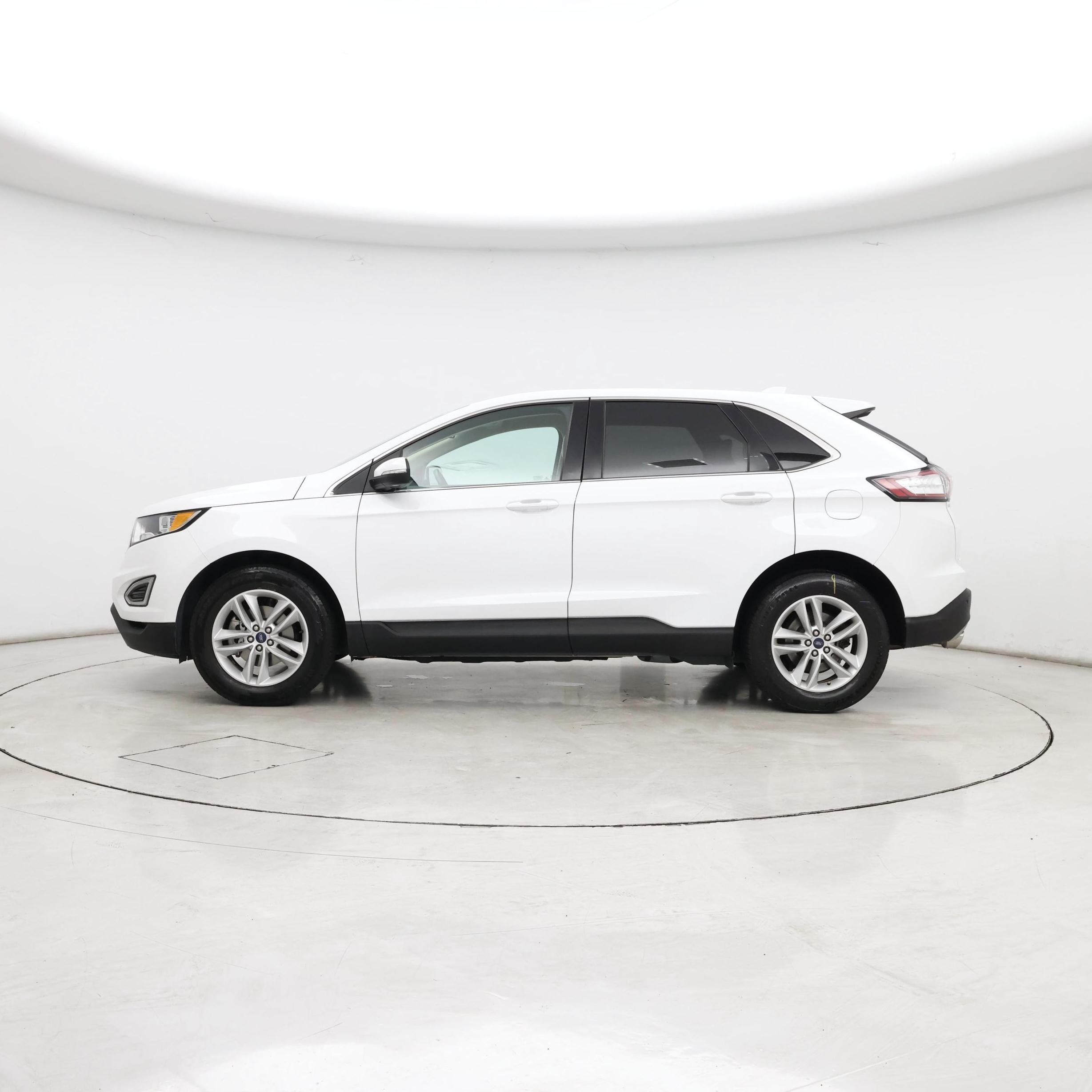 Thumbnail: 2018 Ford Edge - 3