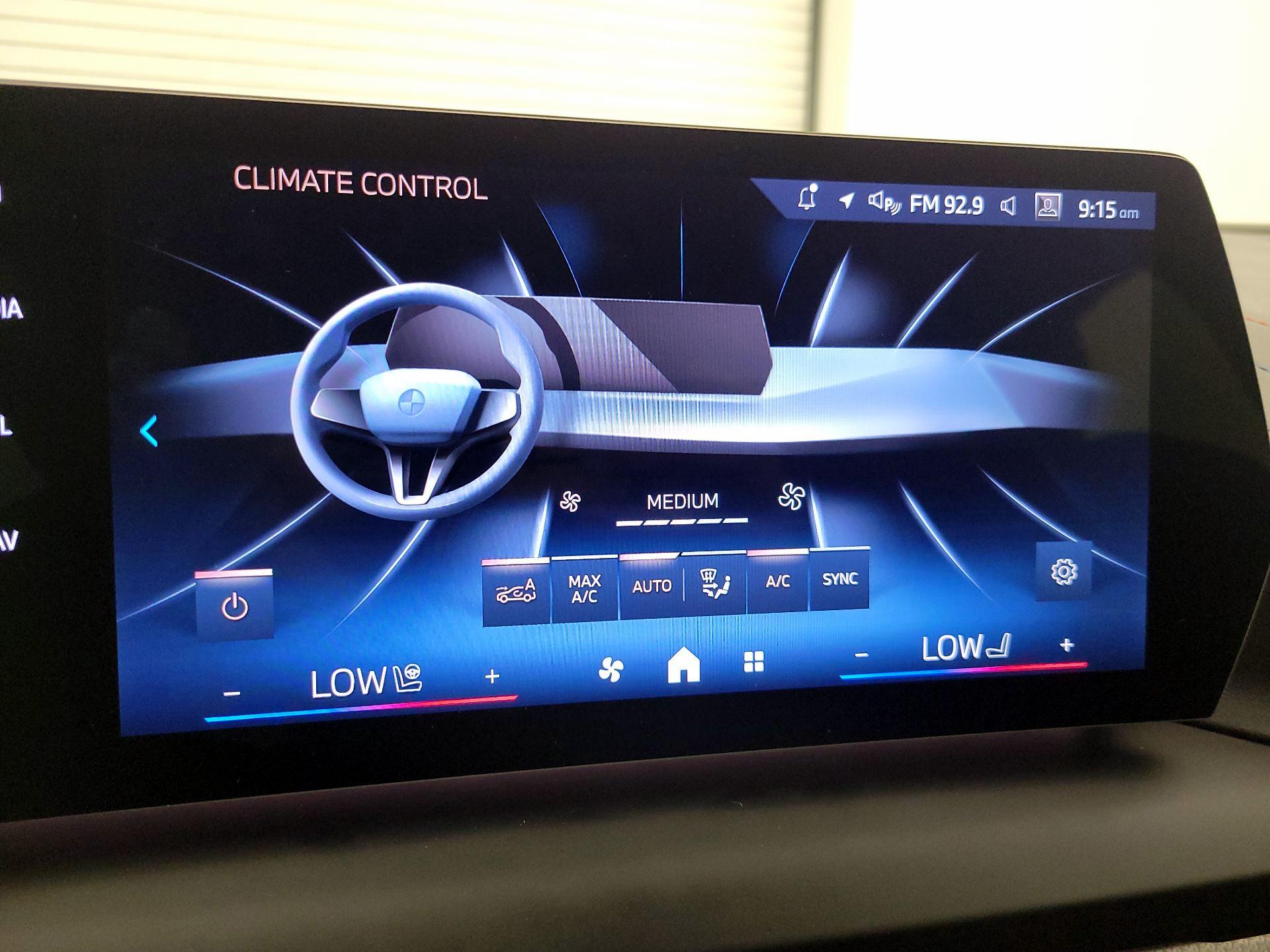 Thumbnail: 2025 BMW 2 Series - 15