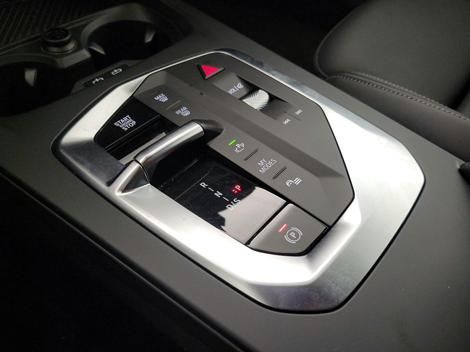 Thumbnail: 2025 BMW 2 Series - 16