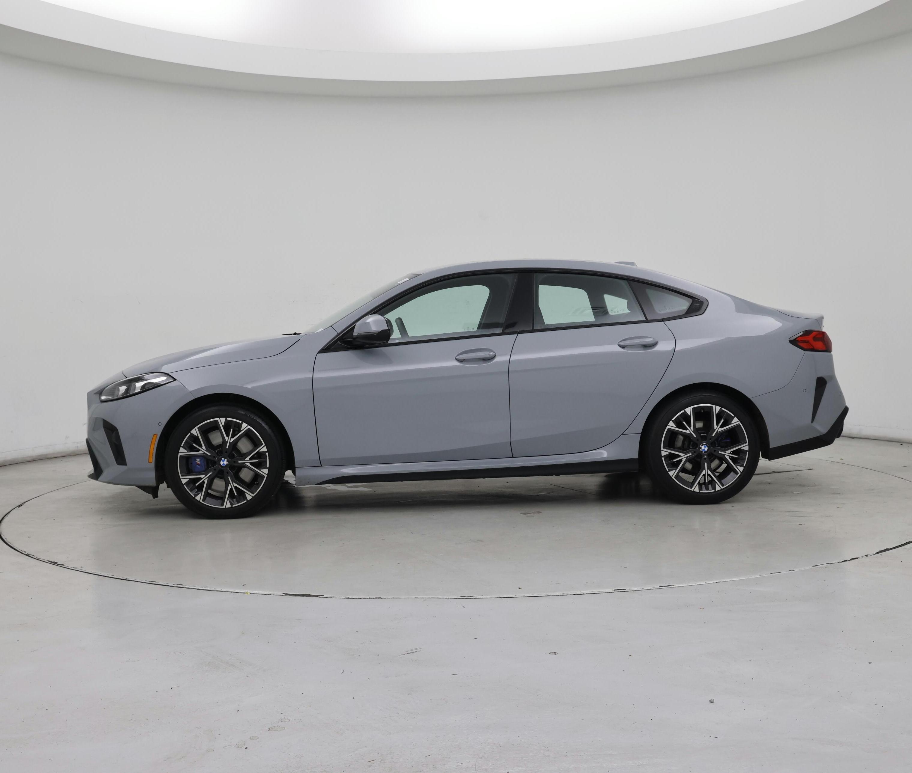 Thumbnail: 2025 BMW 2 Series - 3